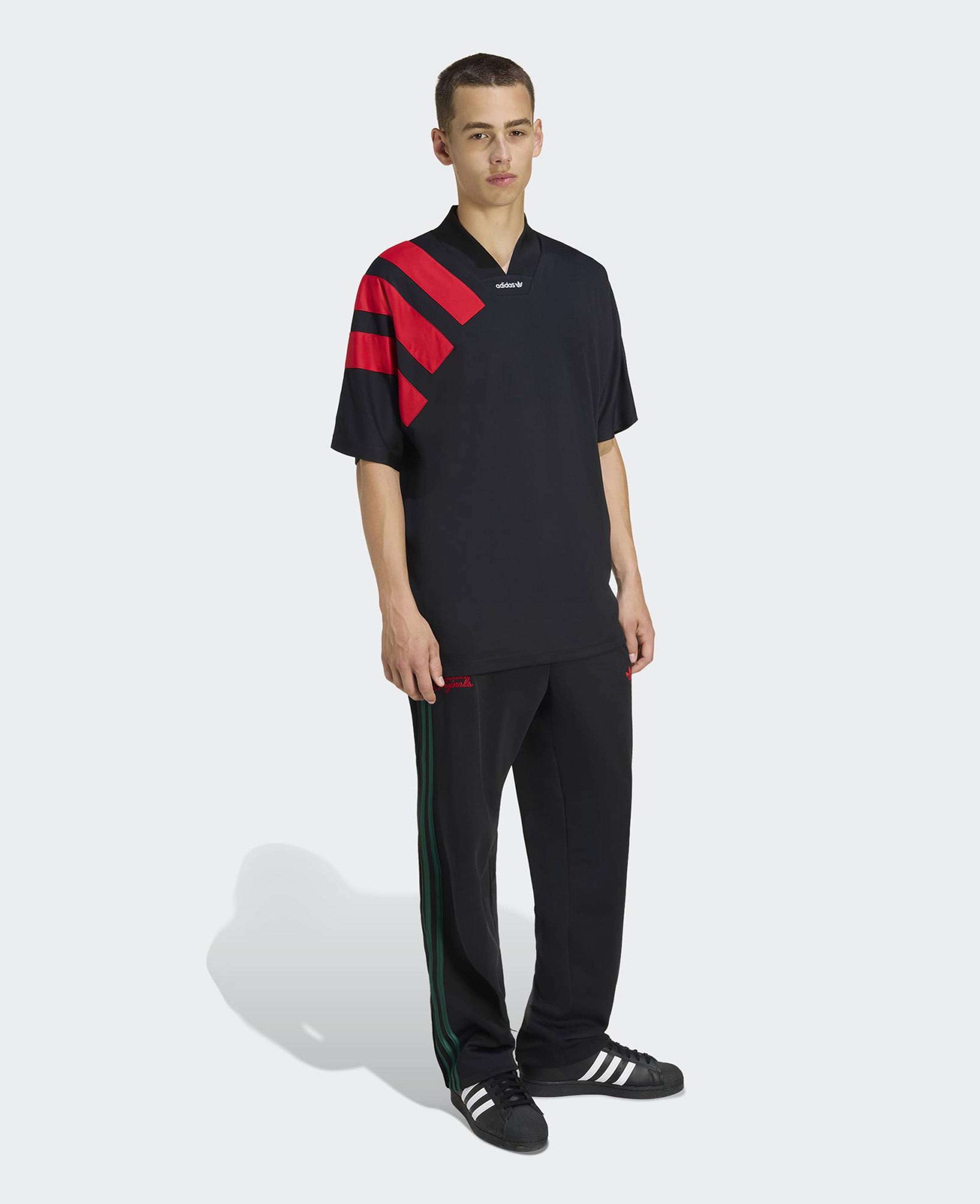 adidas Adicolor Blocked Erkek Siyah T-Shirt