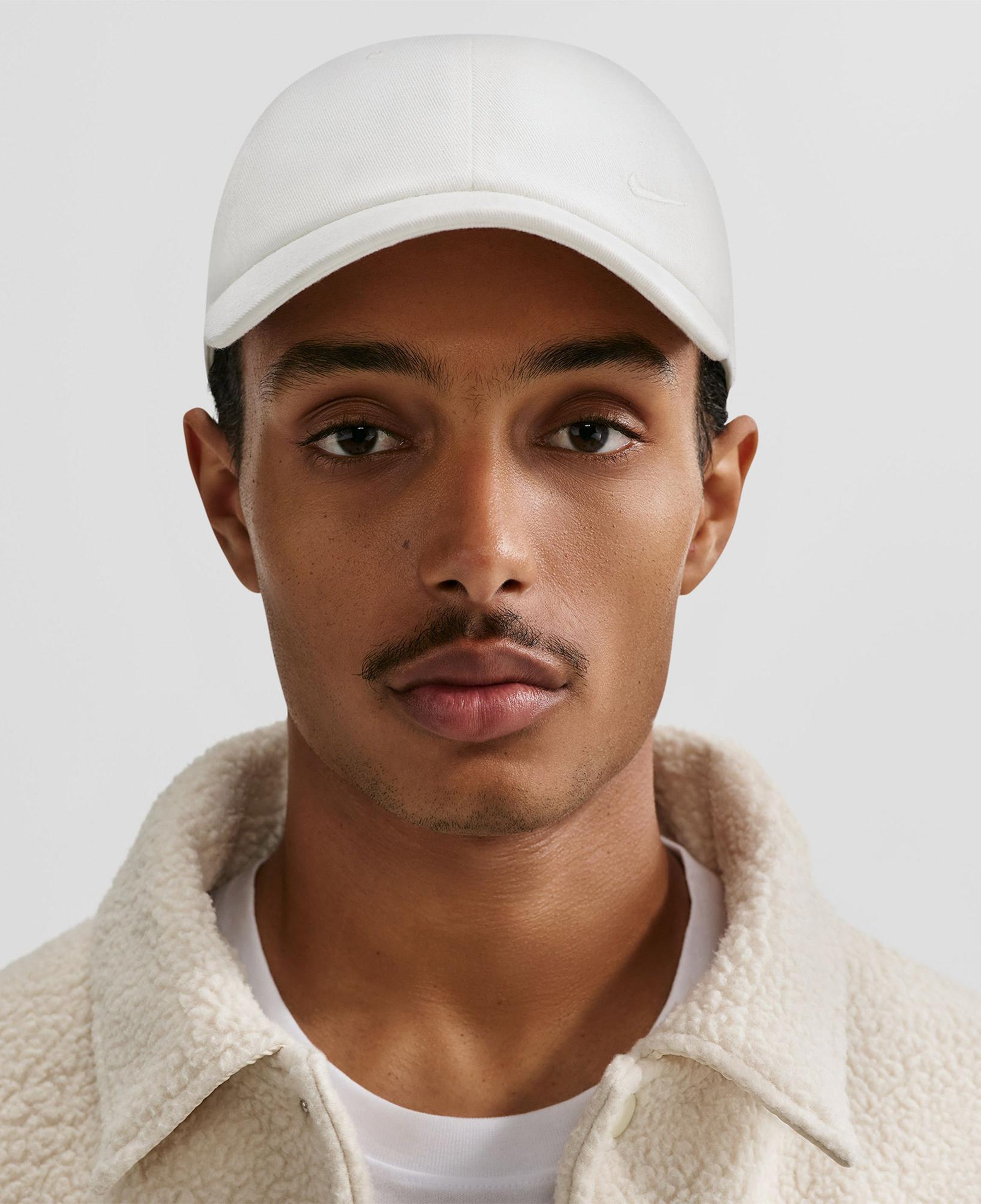 Nike Club Swoosh Unisex Beyaz Şapka