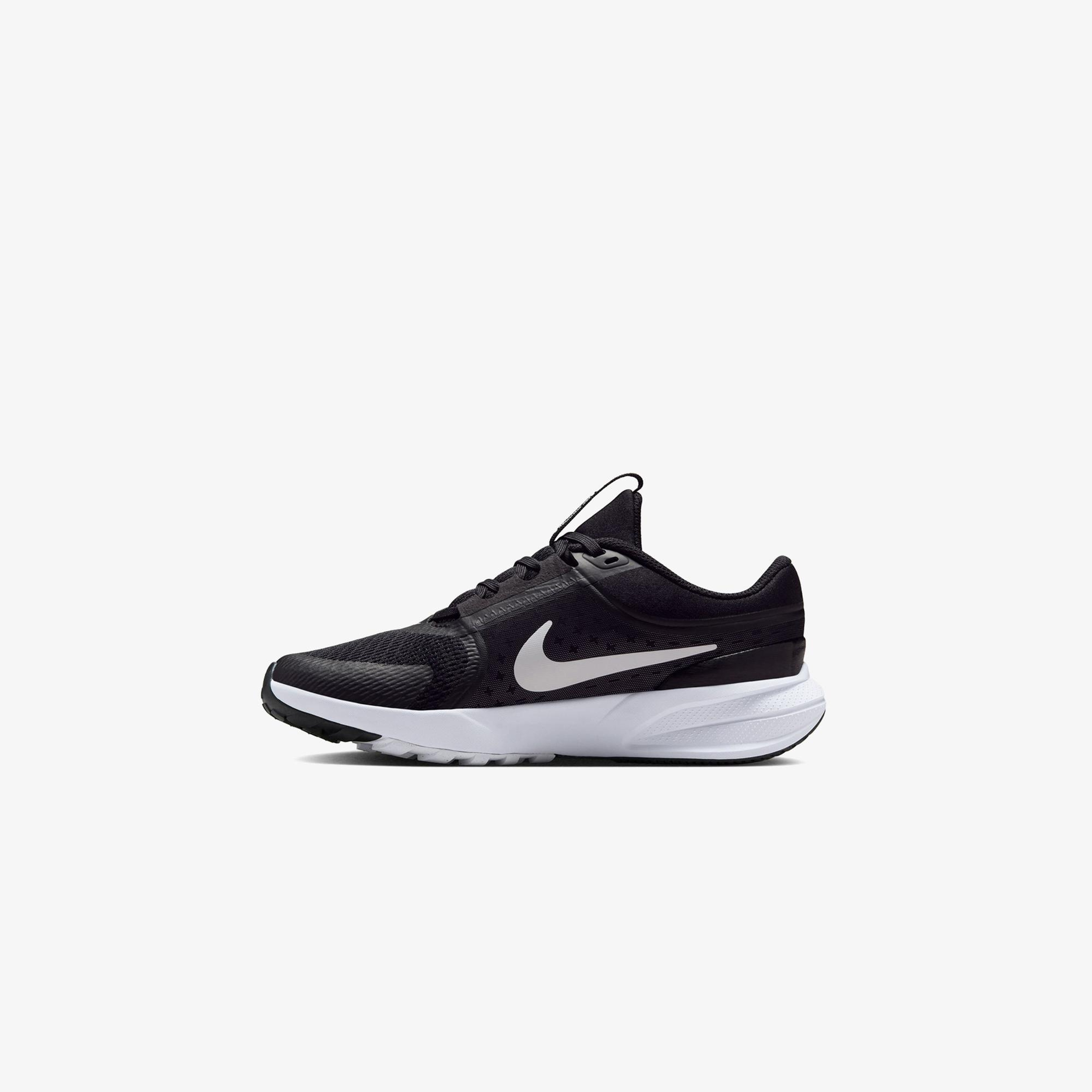 Nike Star Runner 5 Siyah Koşu Ayakkabısı