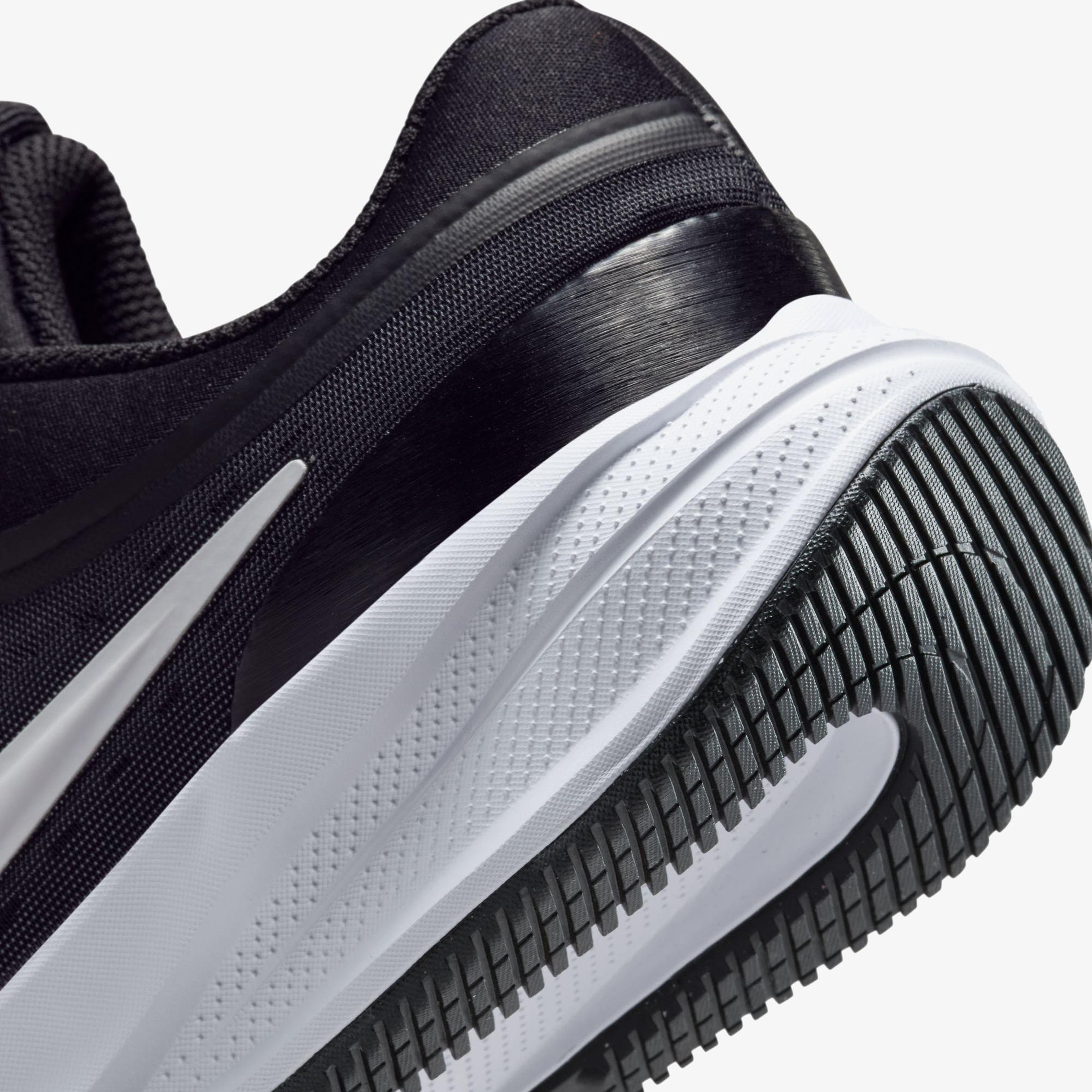 Nike Star Runner 5 Siyah Koşu Ayakkabısı