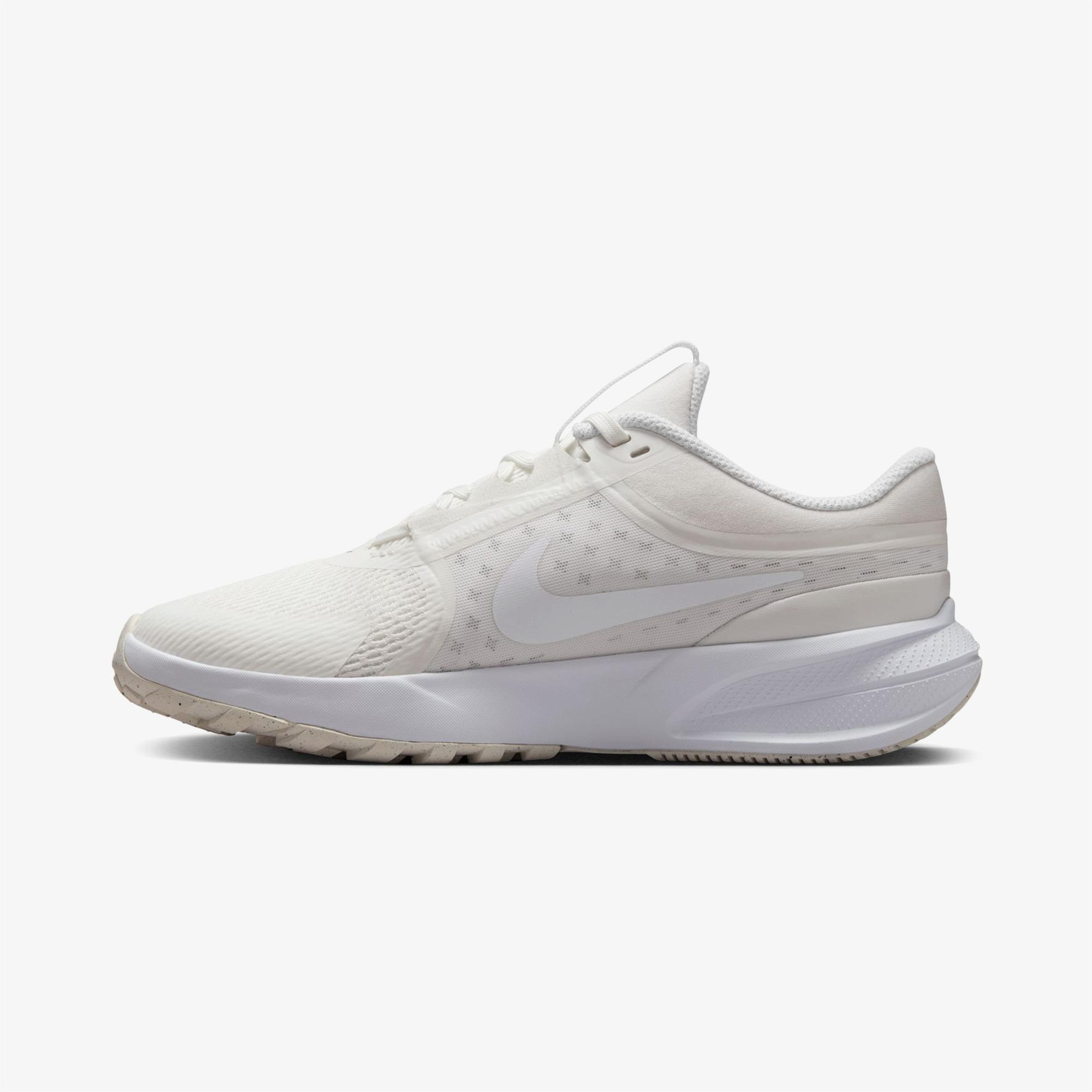 Nike Star Runner 5 Beyaz Koşu Ayakkabısı