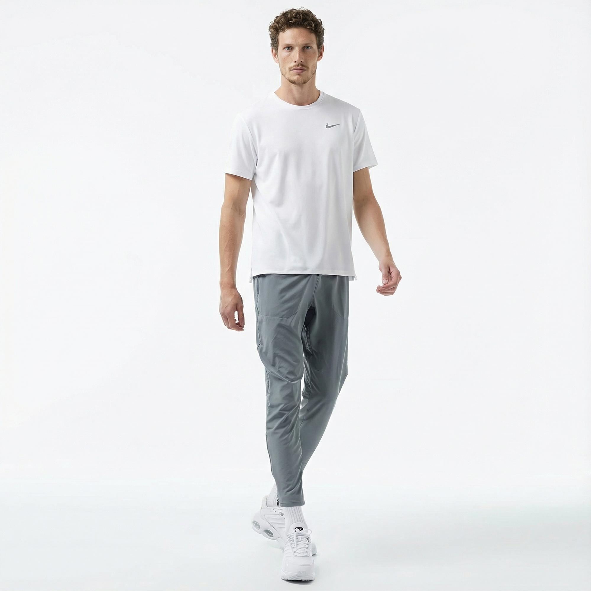 Nike Dri-Fit Miler Erkek Beyaz T-Shirt