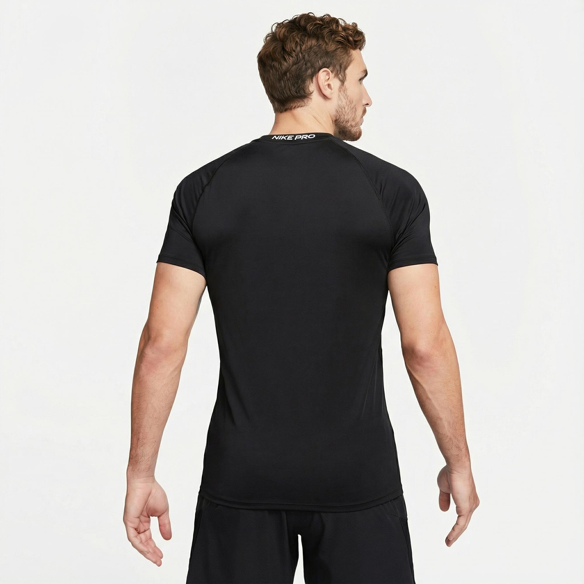 Nike Dri-Fit Form Erkek Siyah T-Shirt