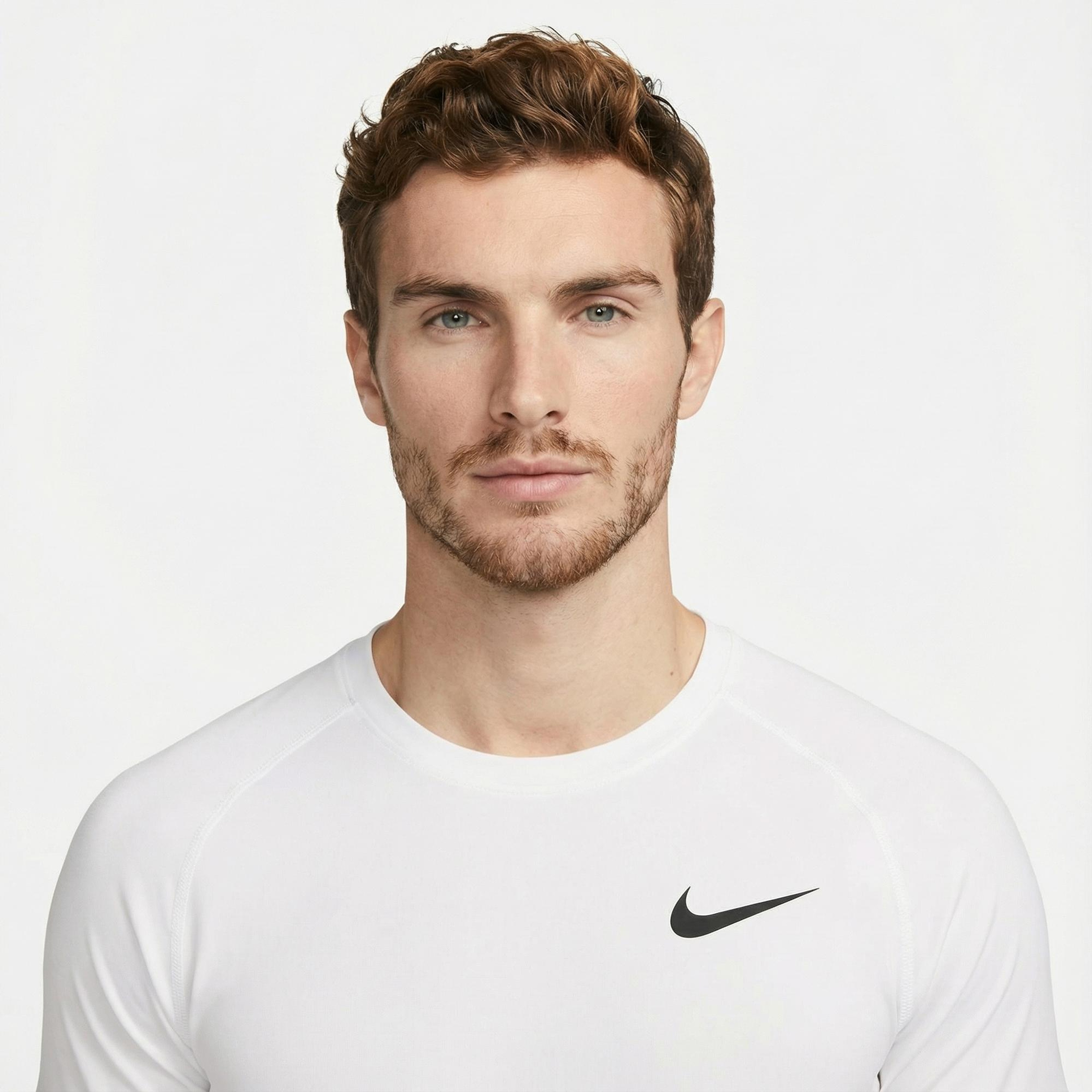 Nike Pro Dri-Fit Erkek Beyaz T-Shirt