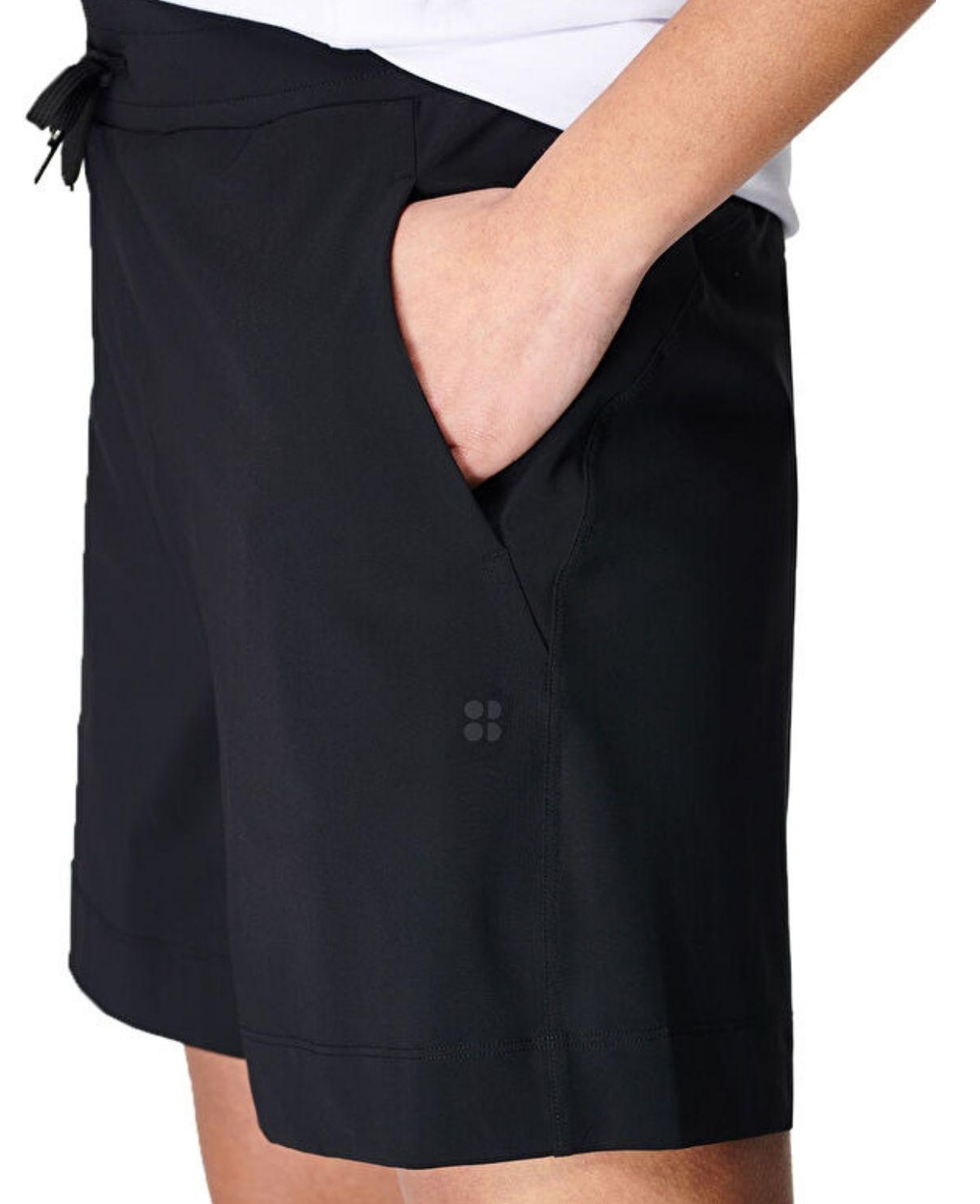 Sweaty Betty Explorer Elevated 3 Short Kadın Siyah Şort