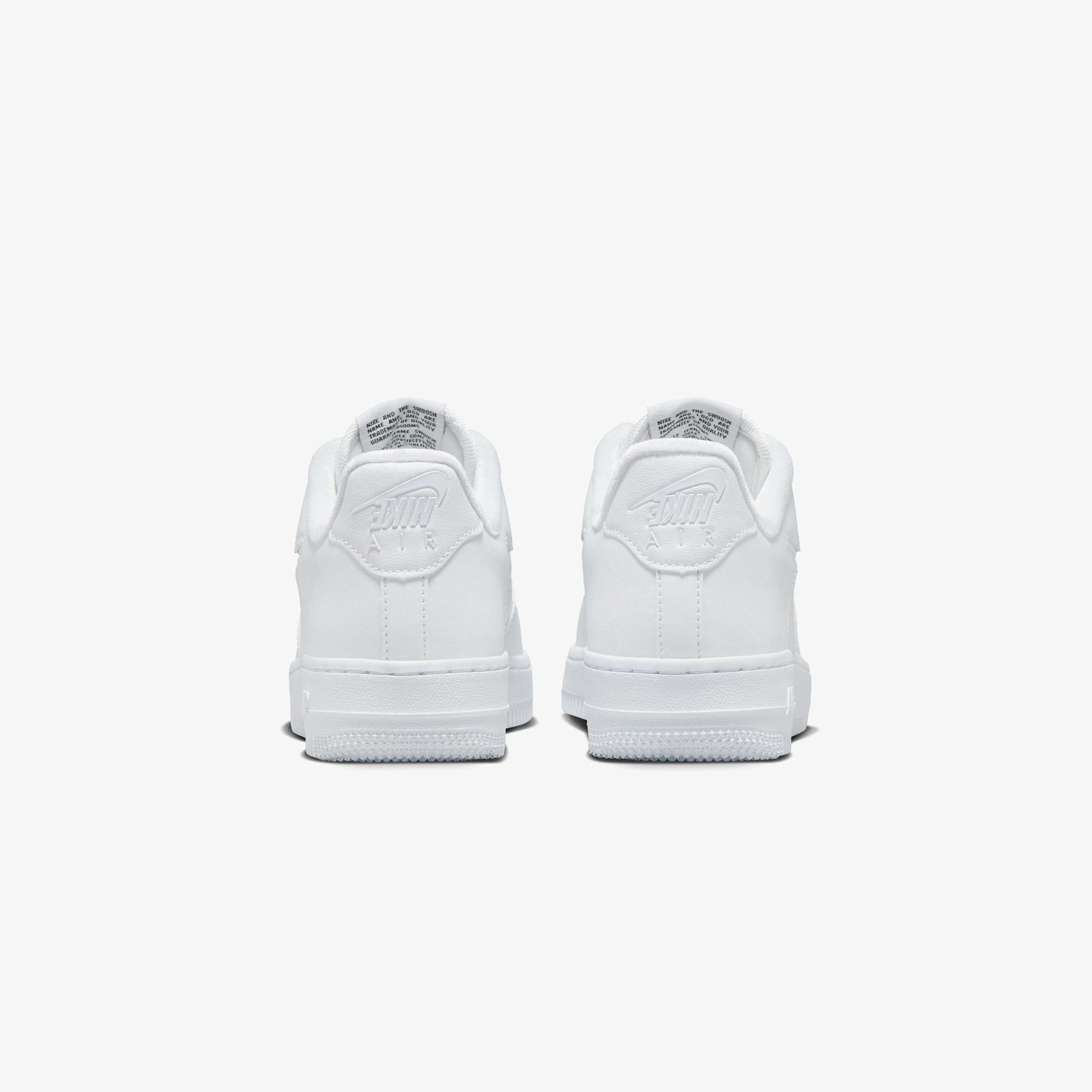 Nike Air Force 1 '07 Kadın Beyaz Spor Ayakkabı