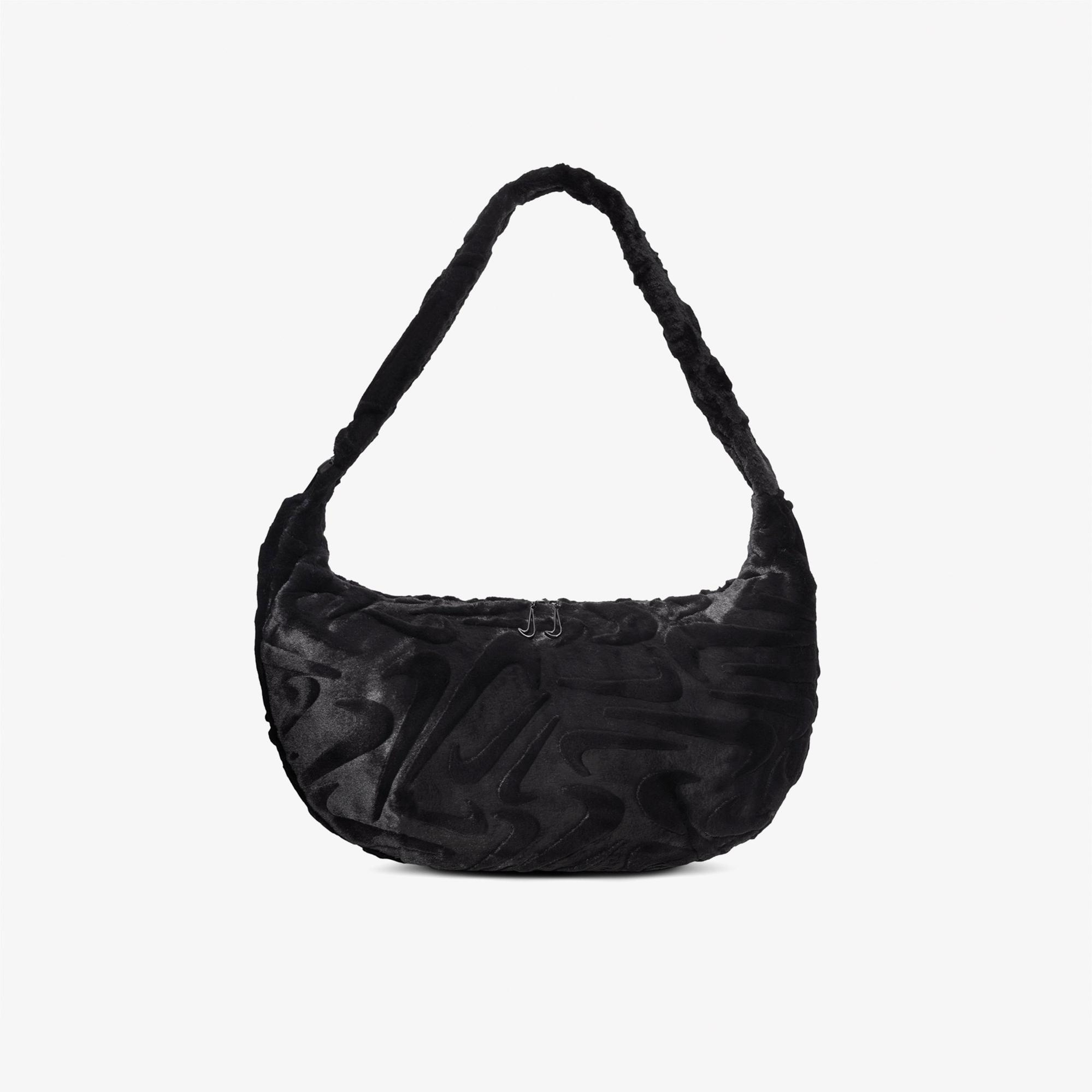 Nike Sportswear Suni Kürklü Slouchy Kadın Siyah El Çantası