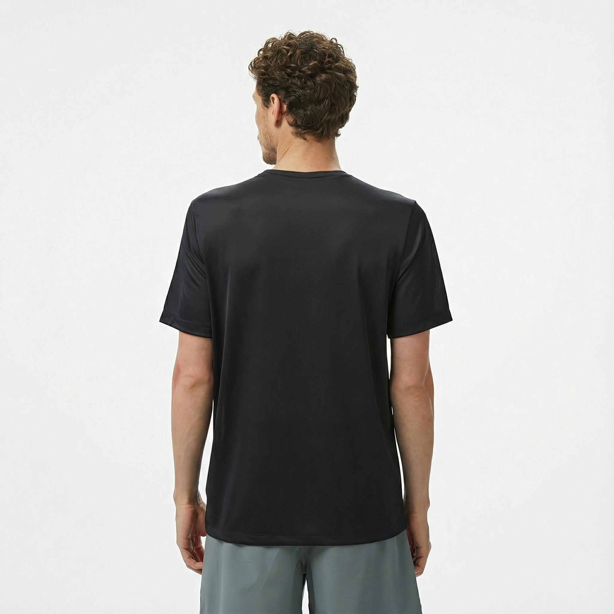 Nike Dri-Fit Reset Erkek Siyah T-Shirt