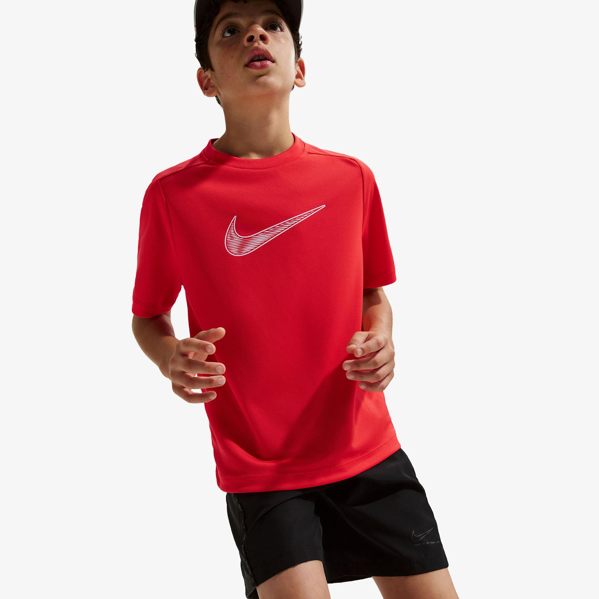 Nike Dri-Fit Multi Çocuk Kırmızı T-Shirt