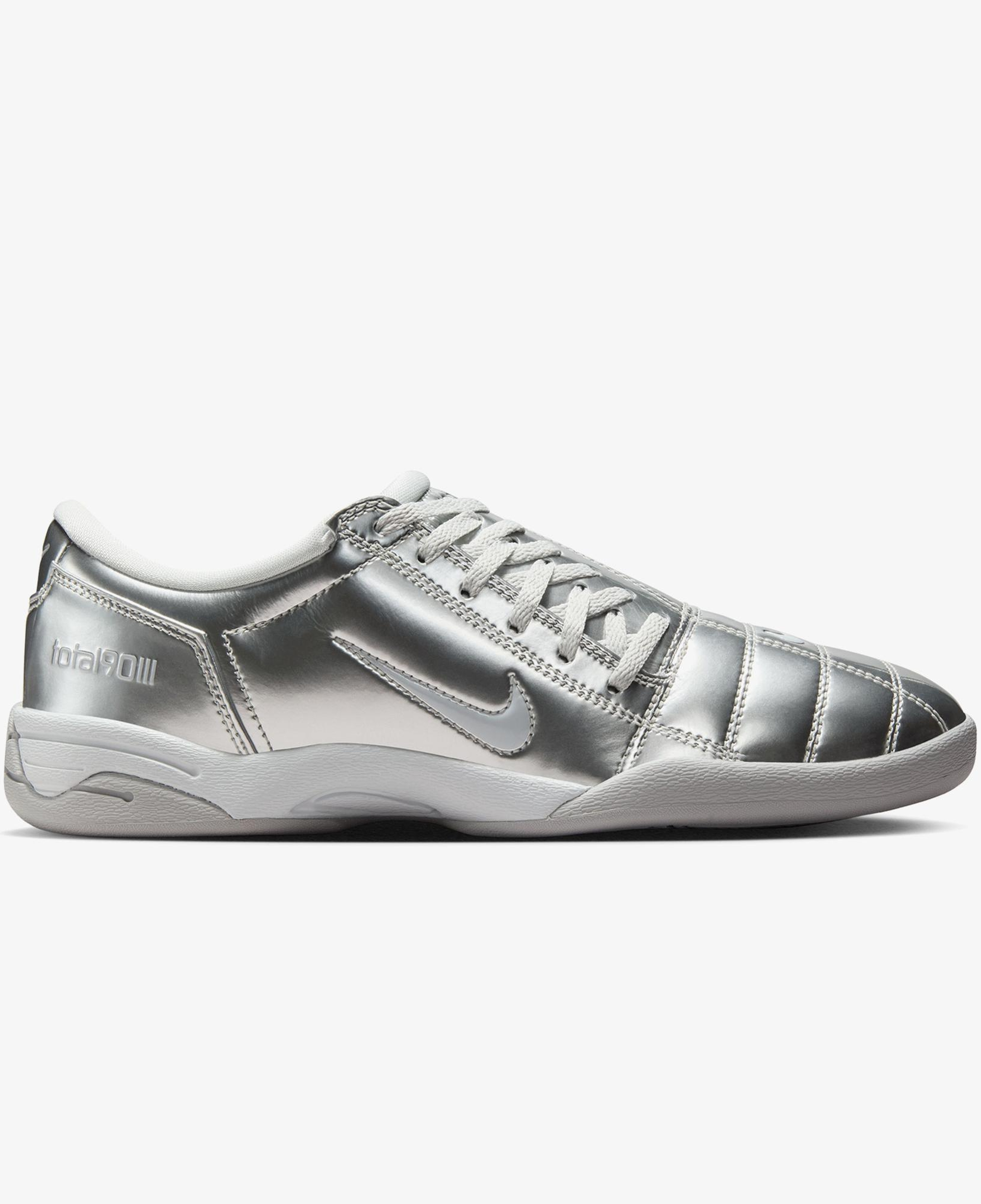 Nike Total 90 Kadın Gümüş Spor Ayakkabı