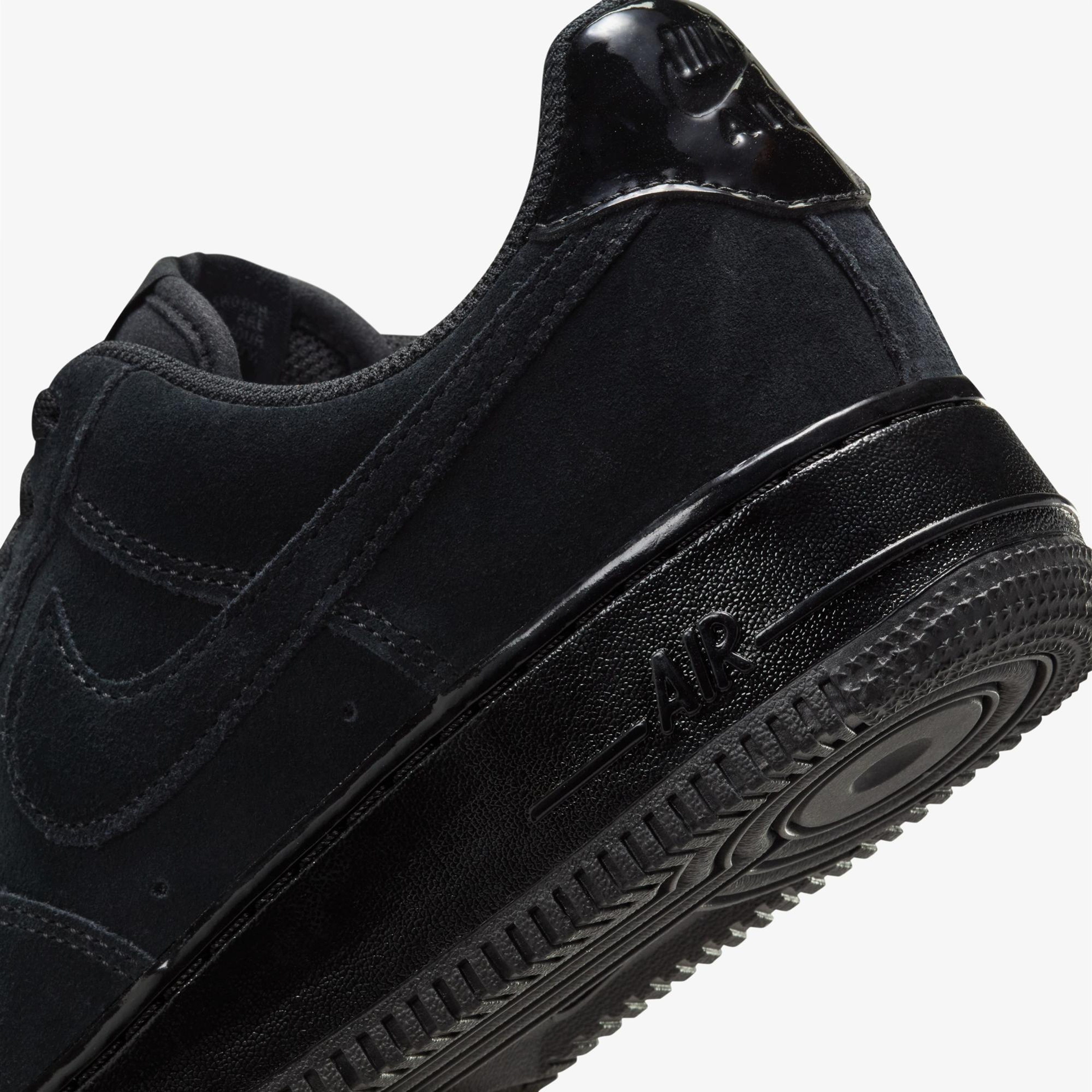 Nike Air Force 1 '07 Kadın Siyah Spor Ayakkabı