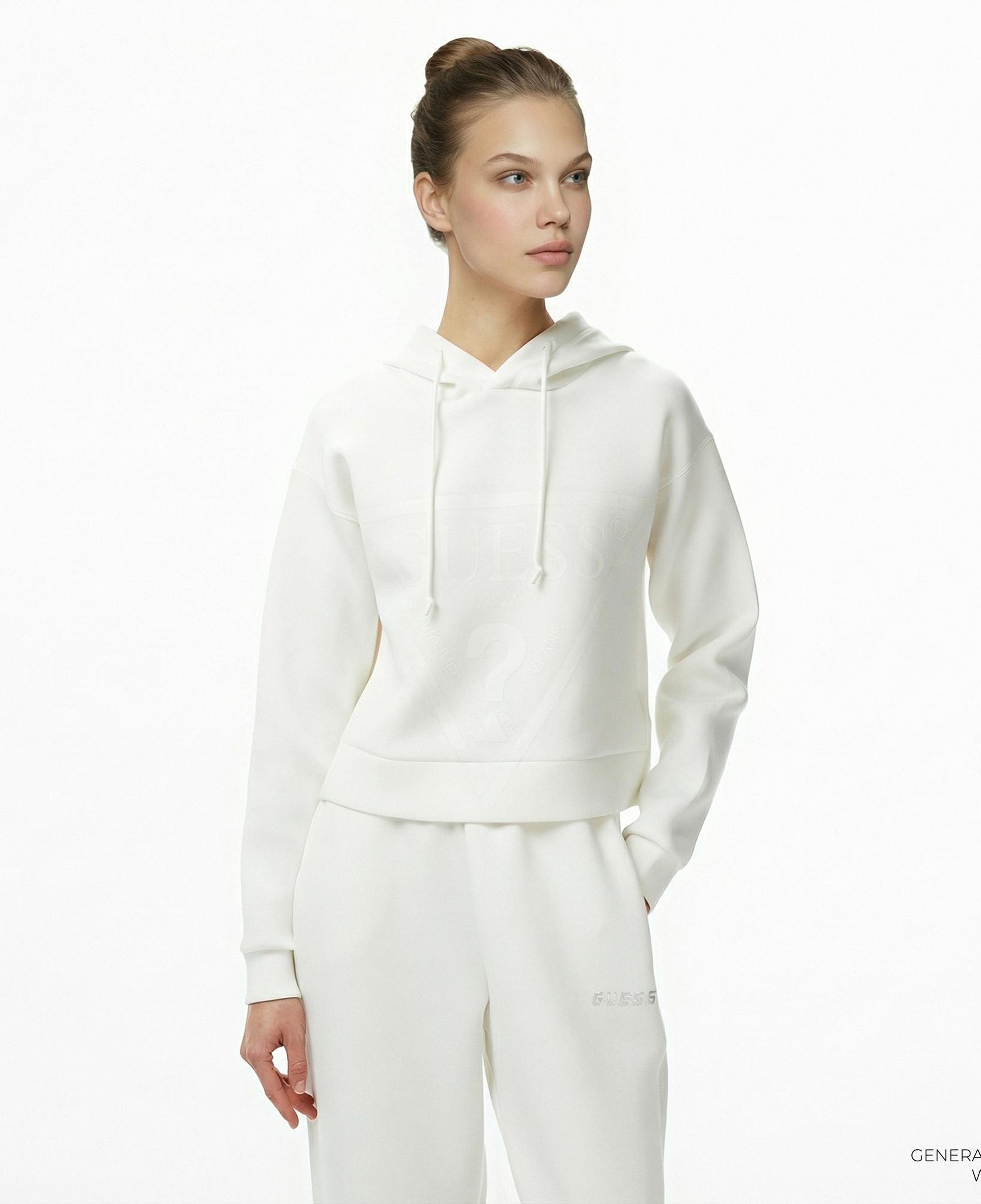 Guess New Alisa Kadın Beyaz Hoodie