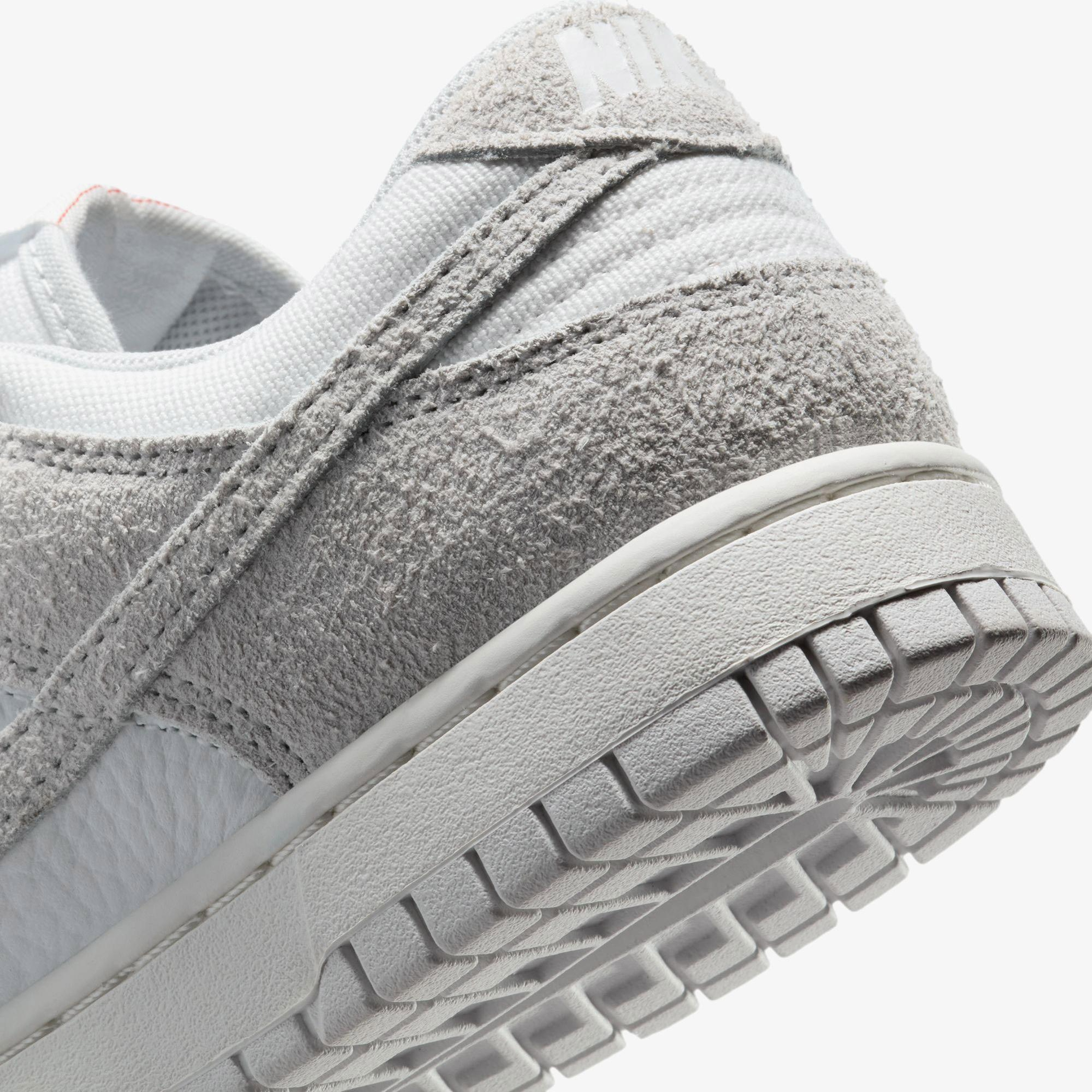 Nike Dunk Low Kadın Beyaz Spor Ayakkabı