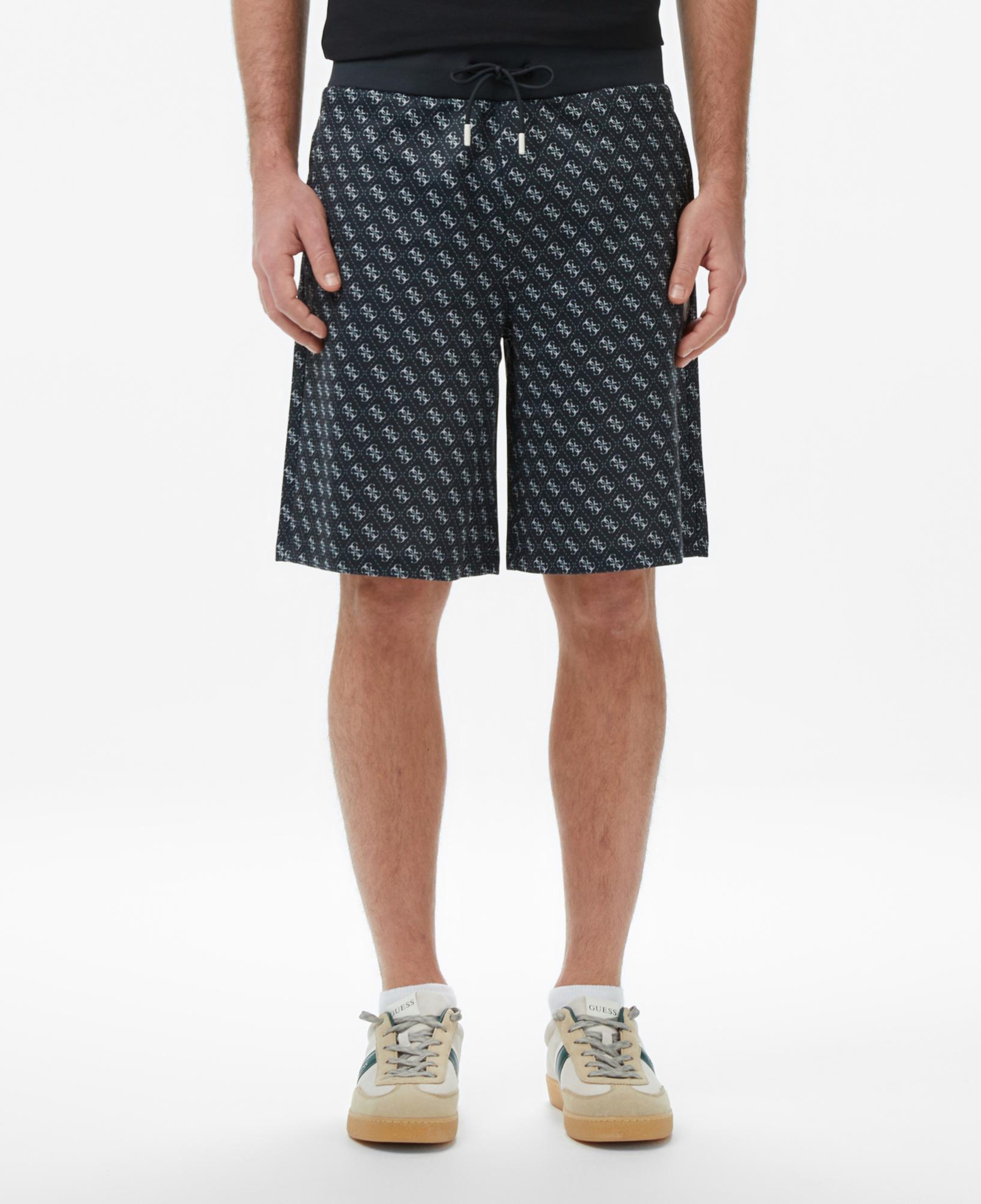 Guess New Korbin Aktif Regular Fit Erkek Siyah Şort