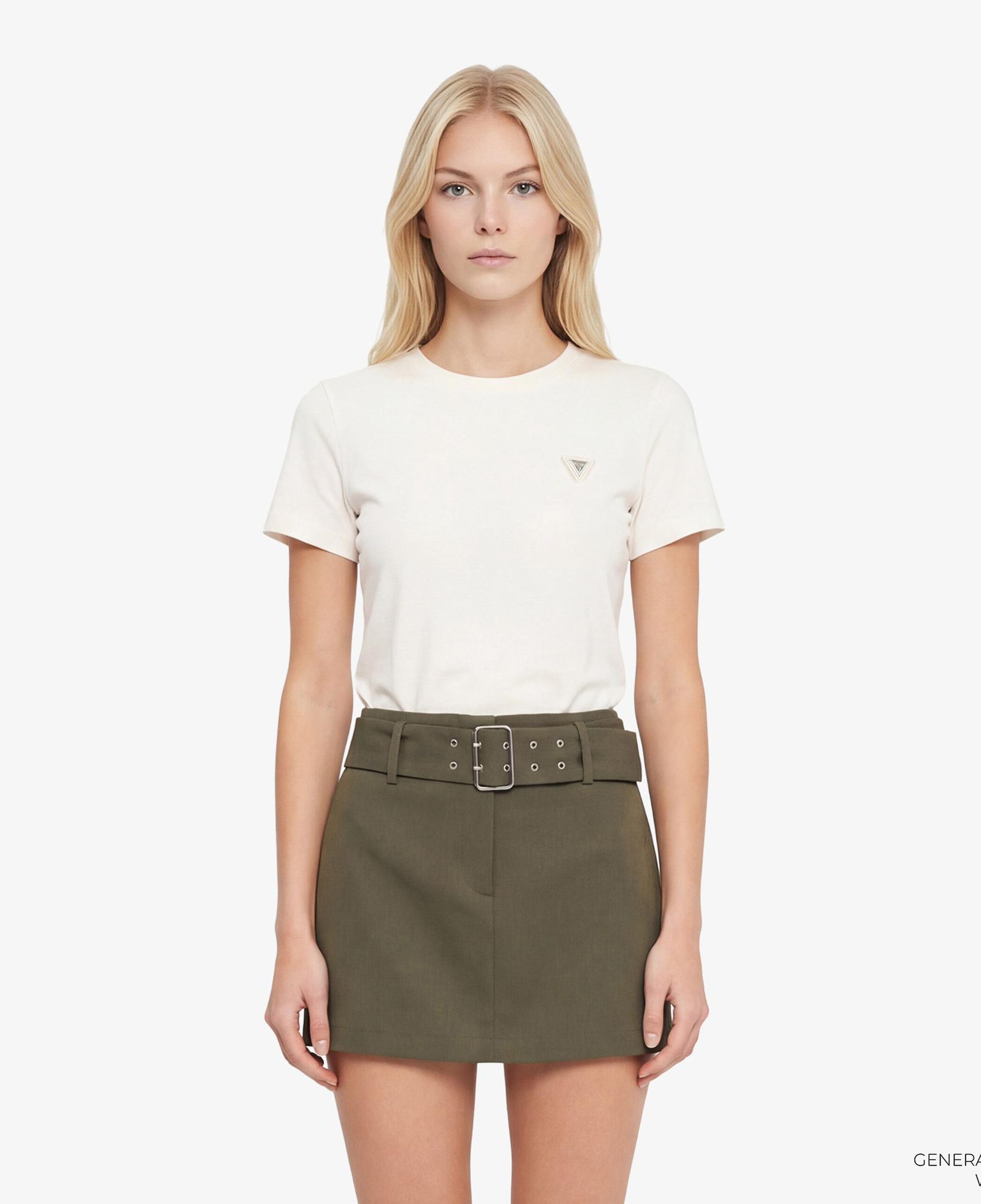 Guess Sonia Aktif Modal Karışımlı Slim Fit Kadın Beyaz T-Shirt