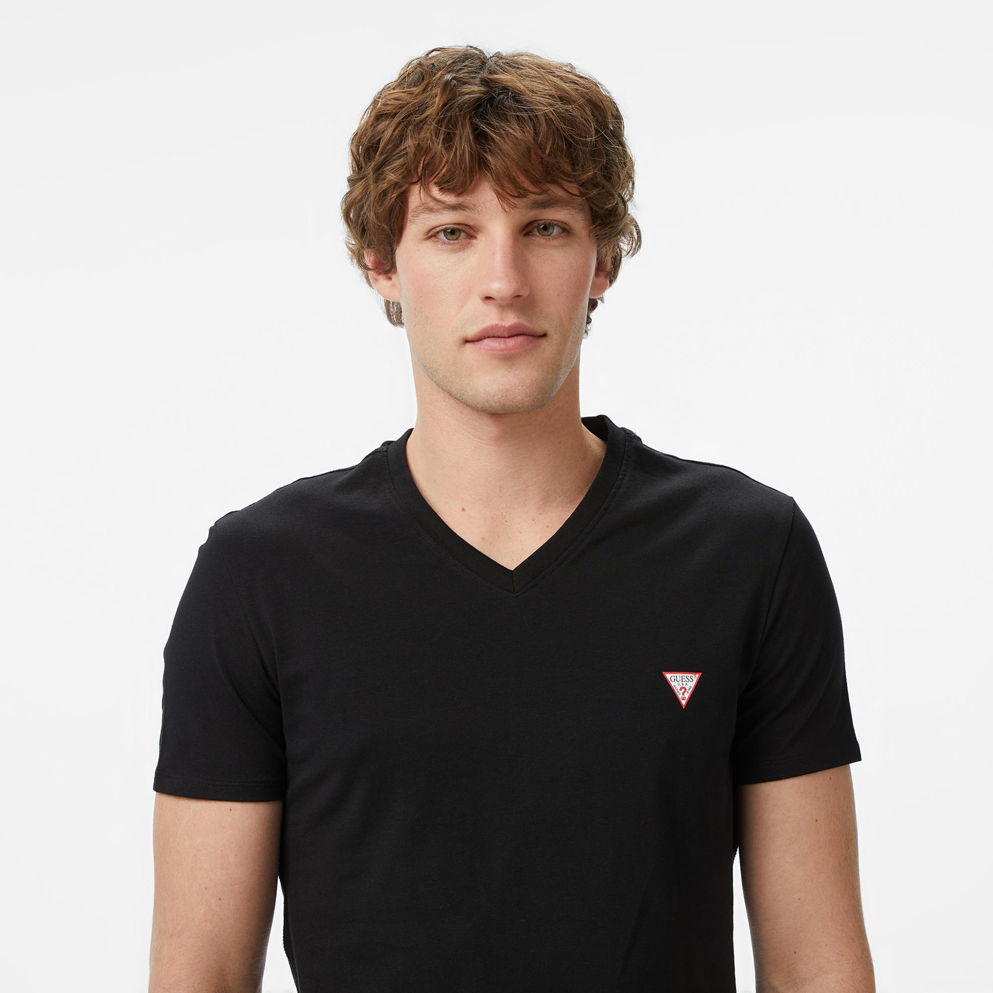 Guess Core Slim Fit Erkek Siyah T-Shirt