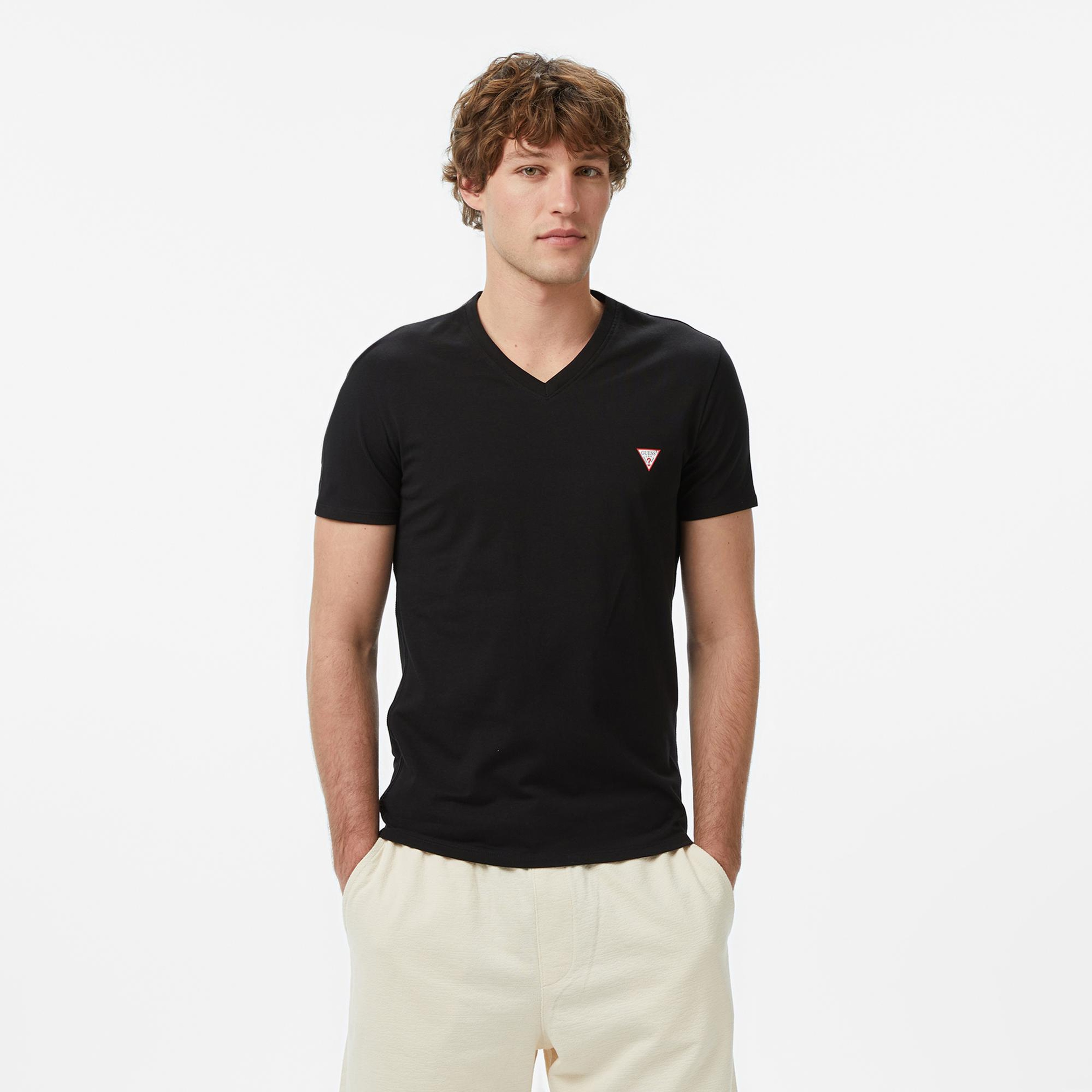 Guess Core Slim Fit Erkek Siyah T-Shirt