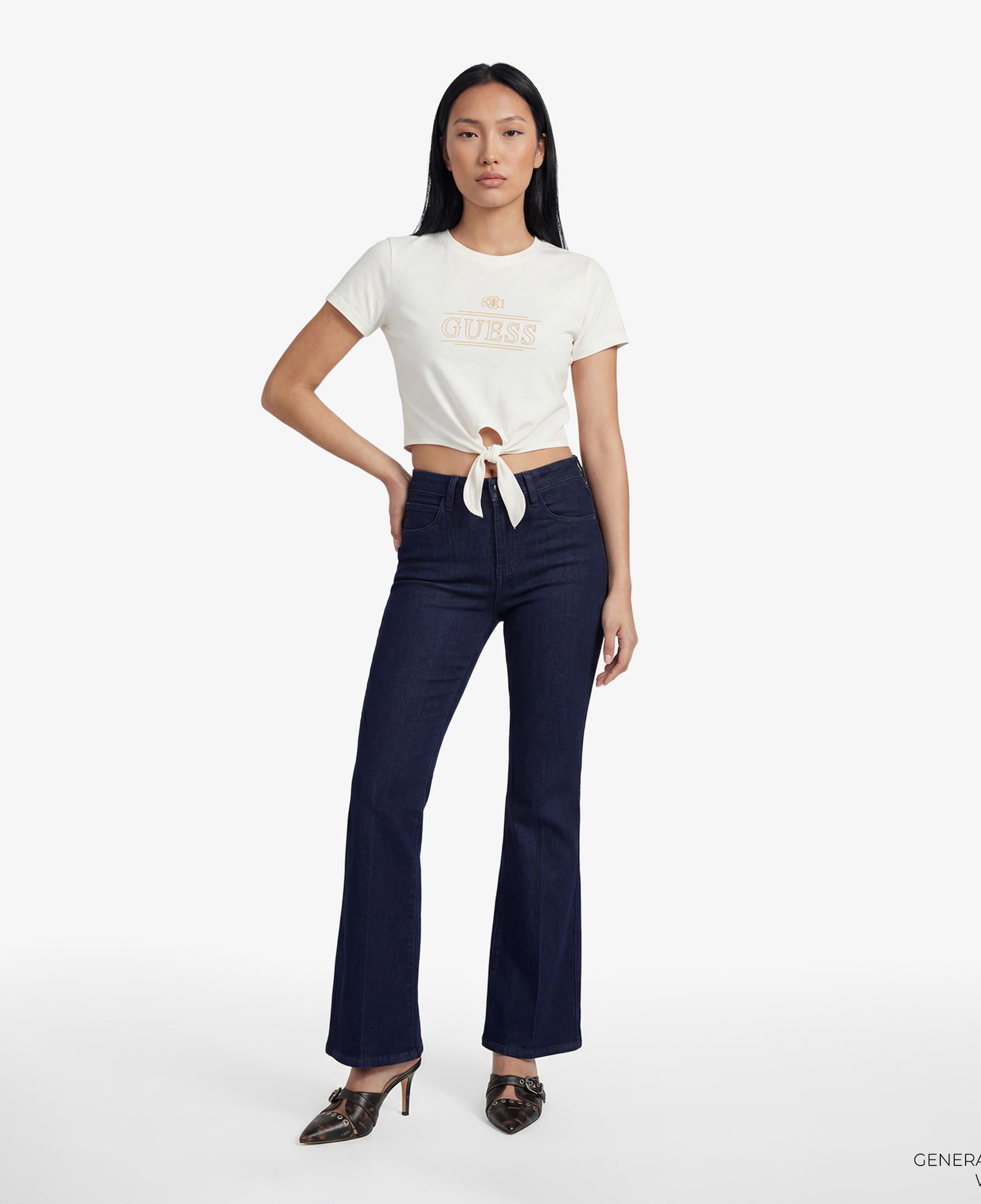 Guess Martina Aktif Boxy Fit Kadın Beyaz T-Shirt