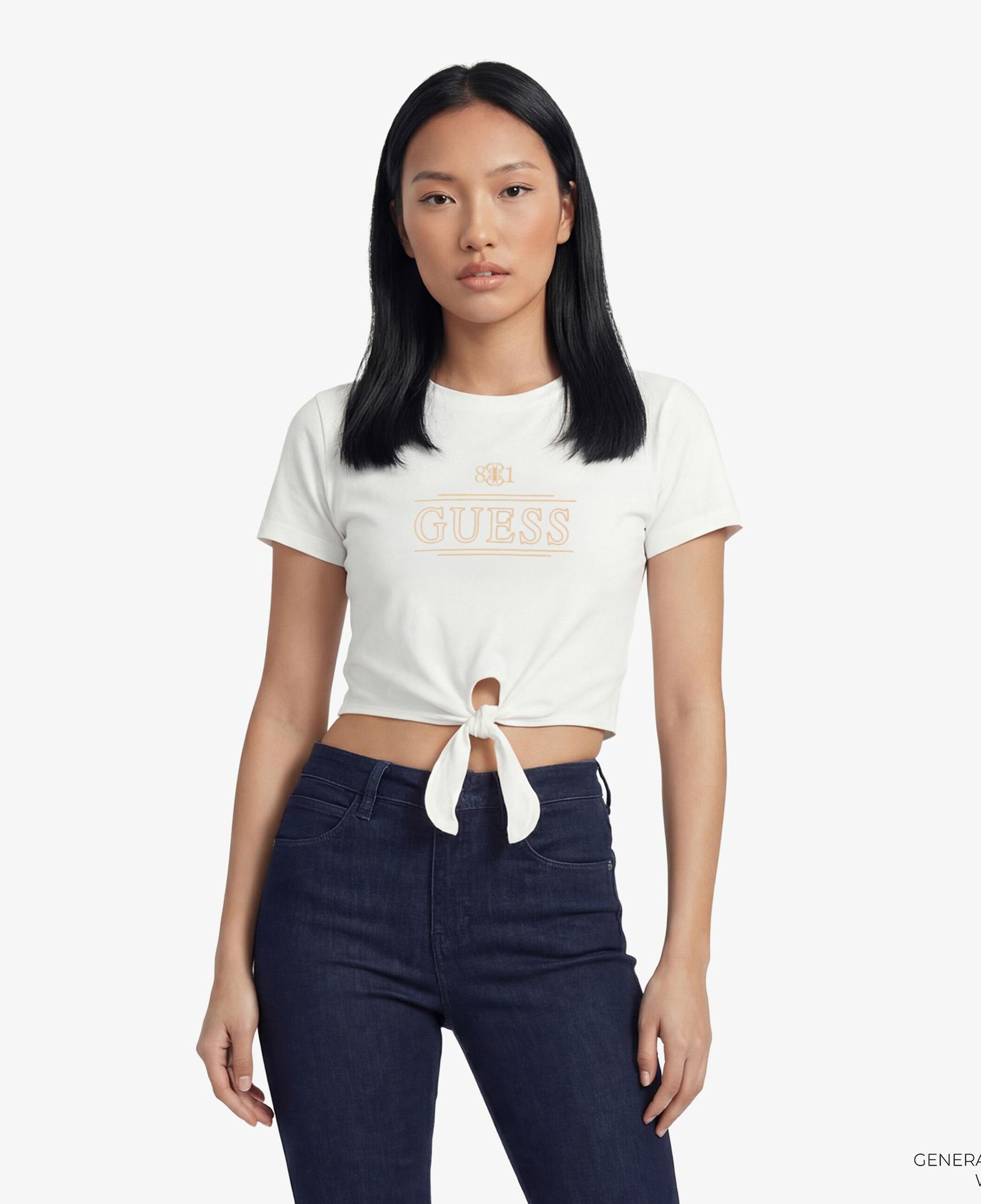 Guess Martina Aktif Boxy Fit Kadın Beyaz T-Shirt