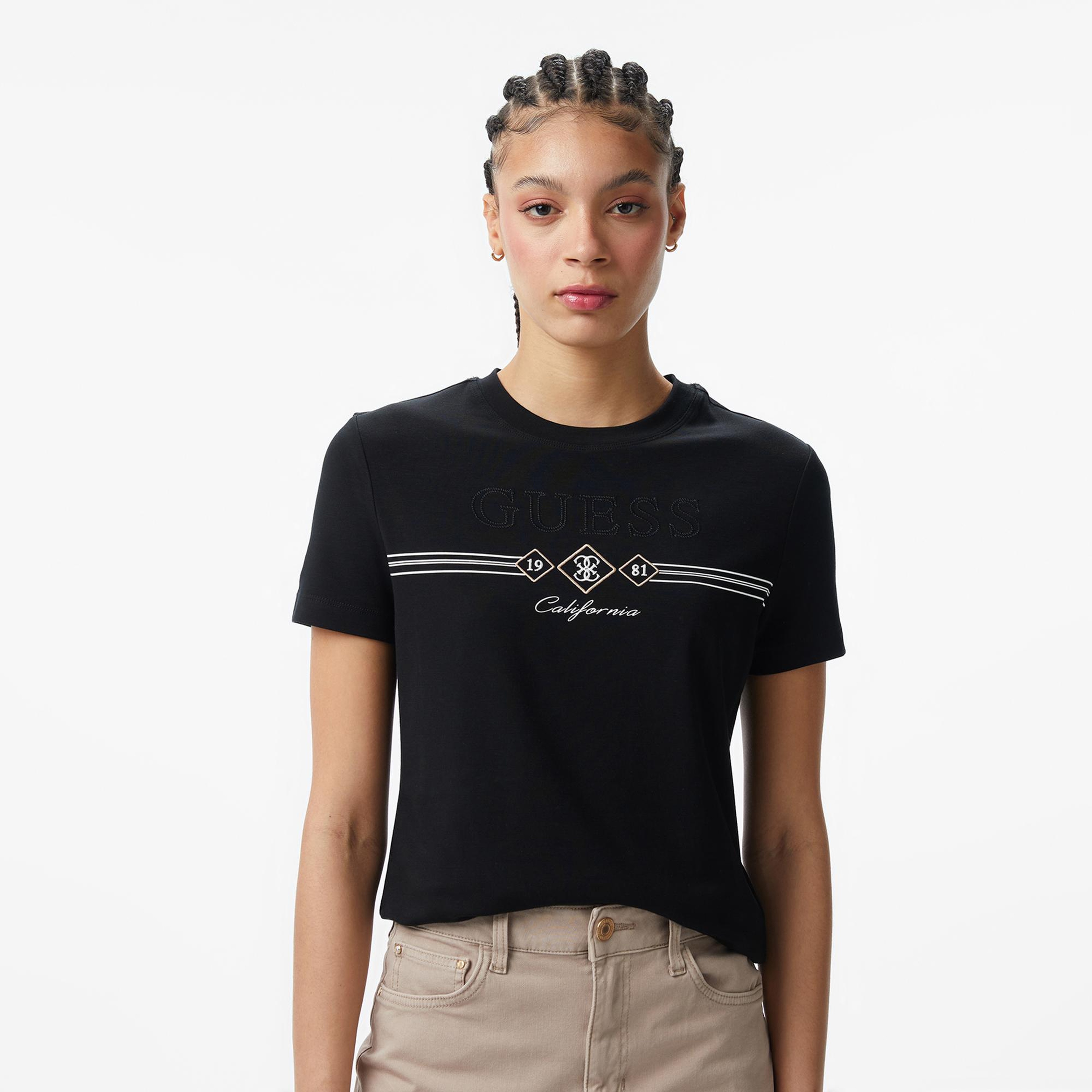 Guess Febe Aktif Slim Fit Kadın Siyah T-Shirt