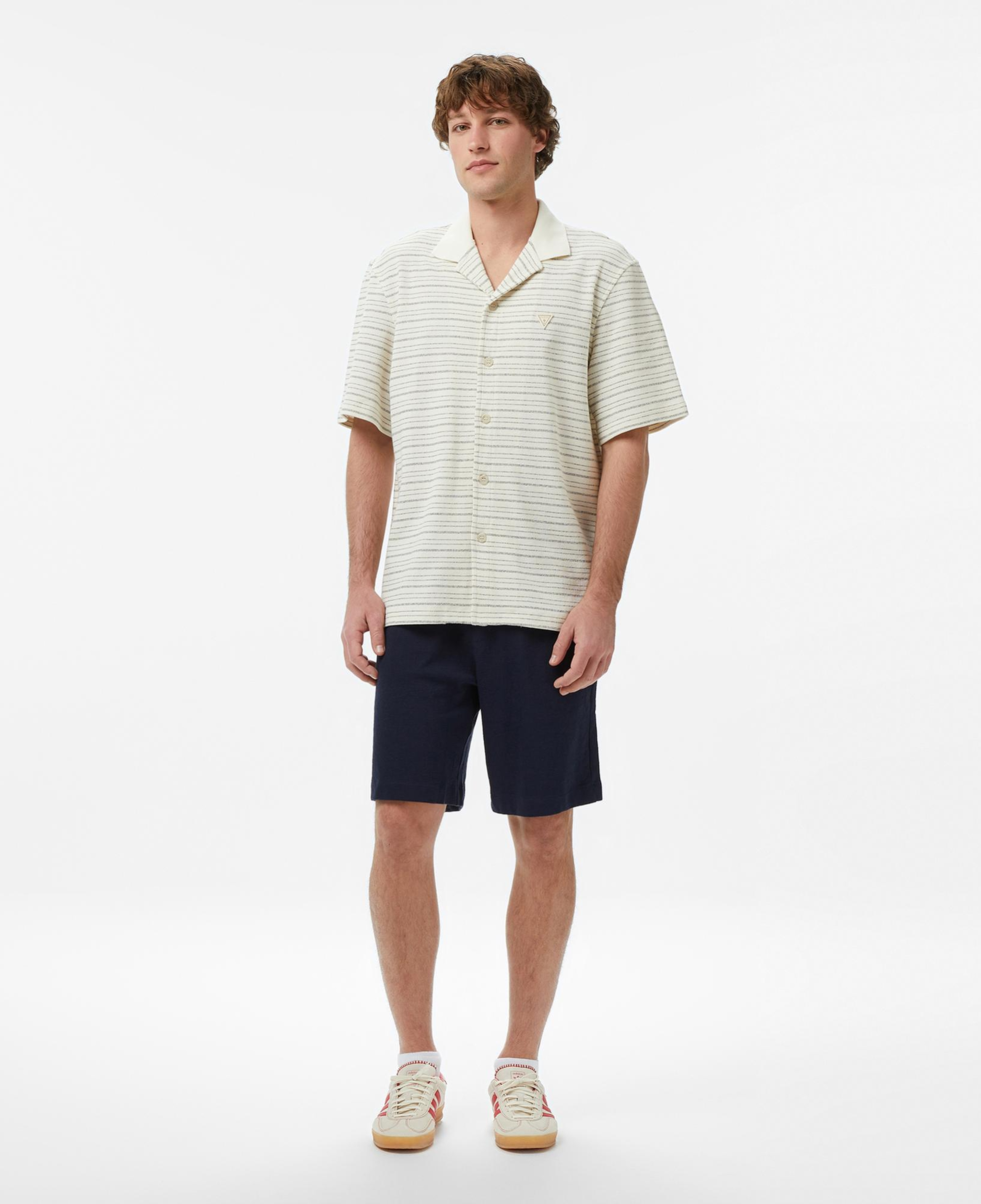 Guess Textured Regular Fit Erkek Lacivert Şort