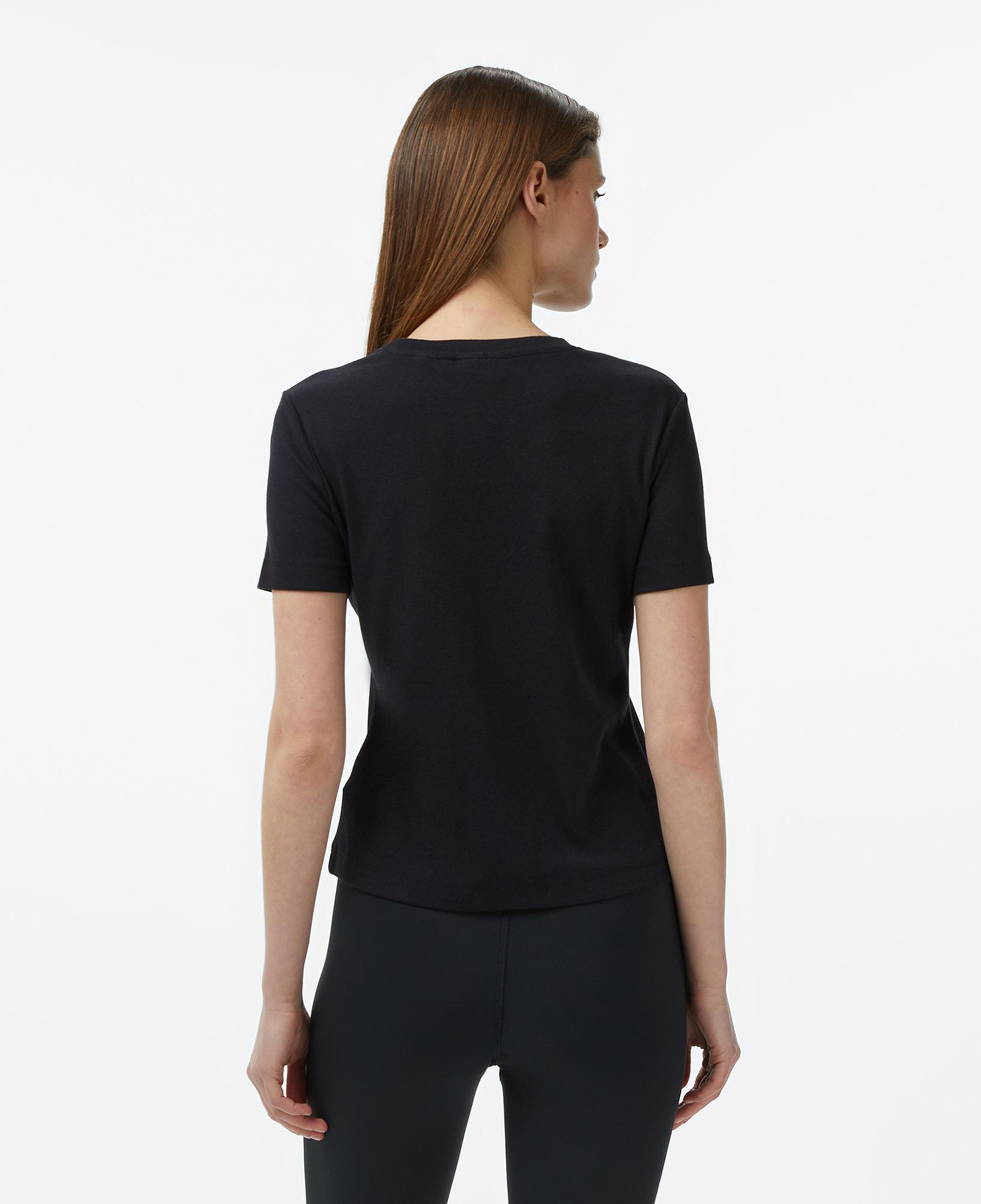 Guess Sonia Aktif Modal Karışımlı Slim Fit Kadın Siyah T-Shirt