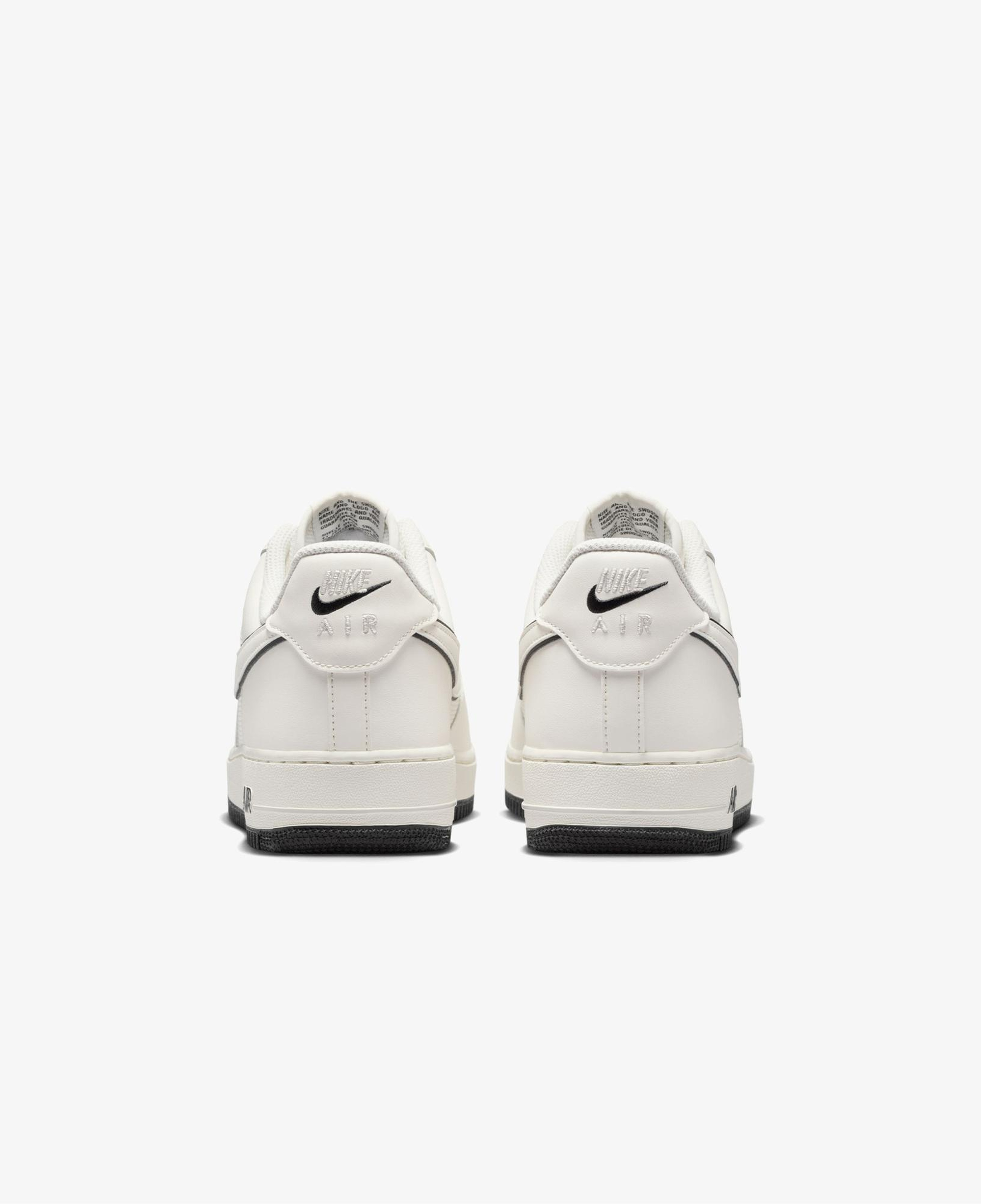 Nike Air Force 1 '07 Erkek Krem Rengi Spor Ayakkabı