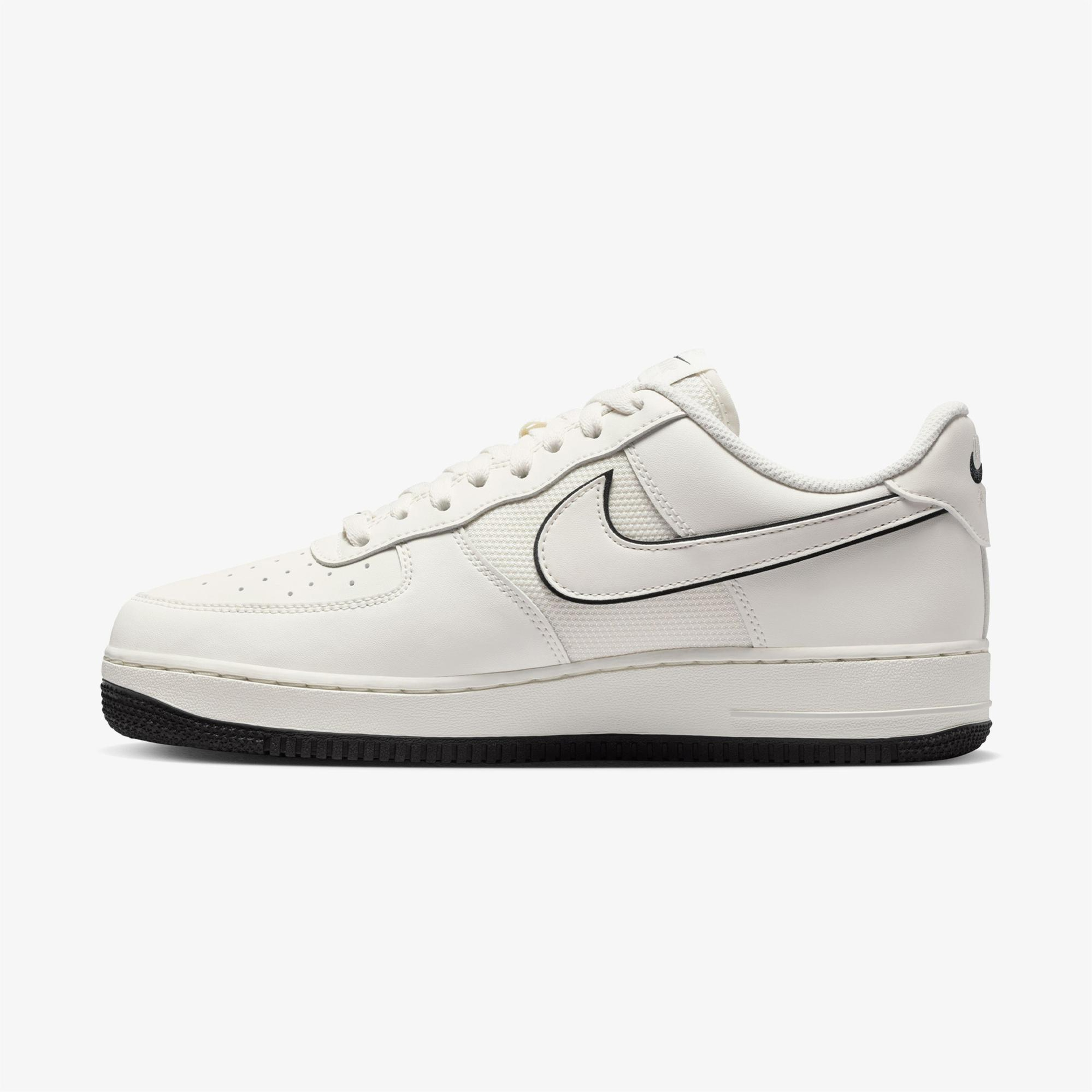 Nike Air Force 1 '07 Erkek Krem Rengi Spor Ayakkabı