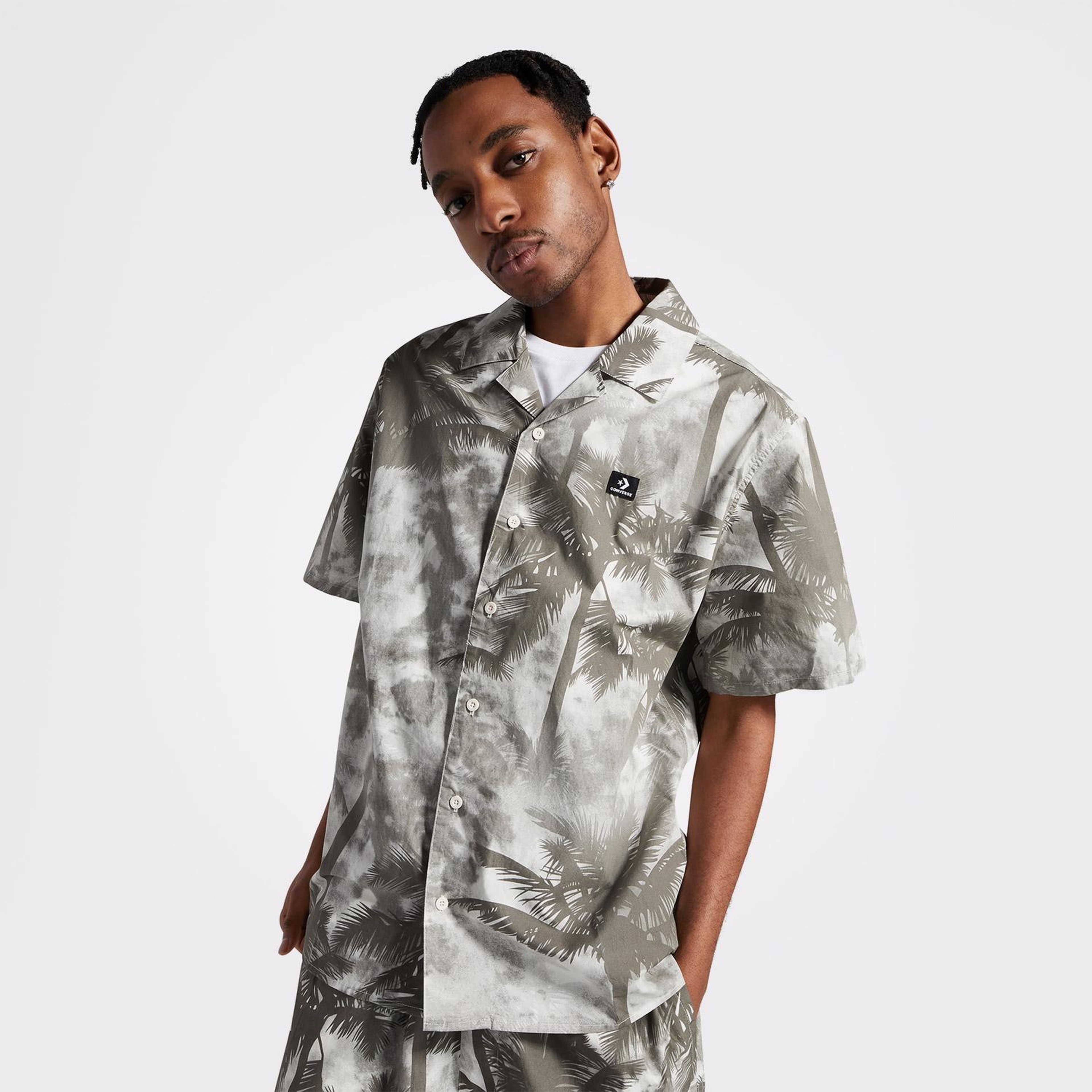 Converse Erkek Gri Desenli Gömlek