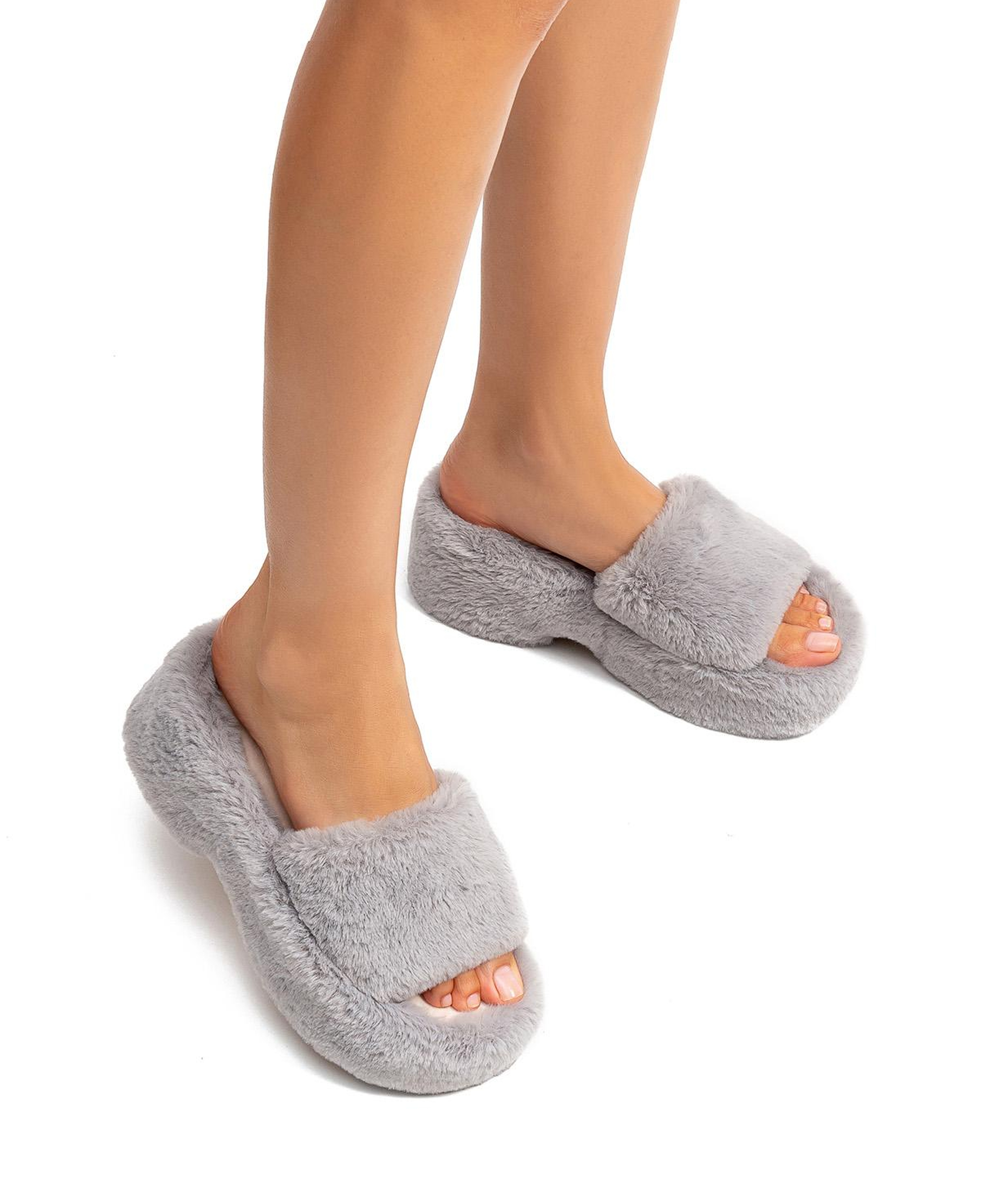 Lili Peluş Kadın Topuklu Ev Terliği Gri 36/40