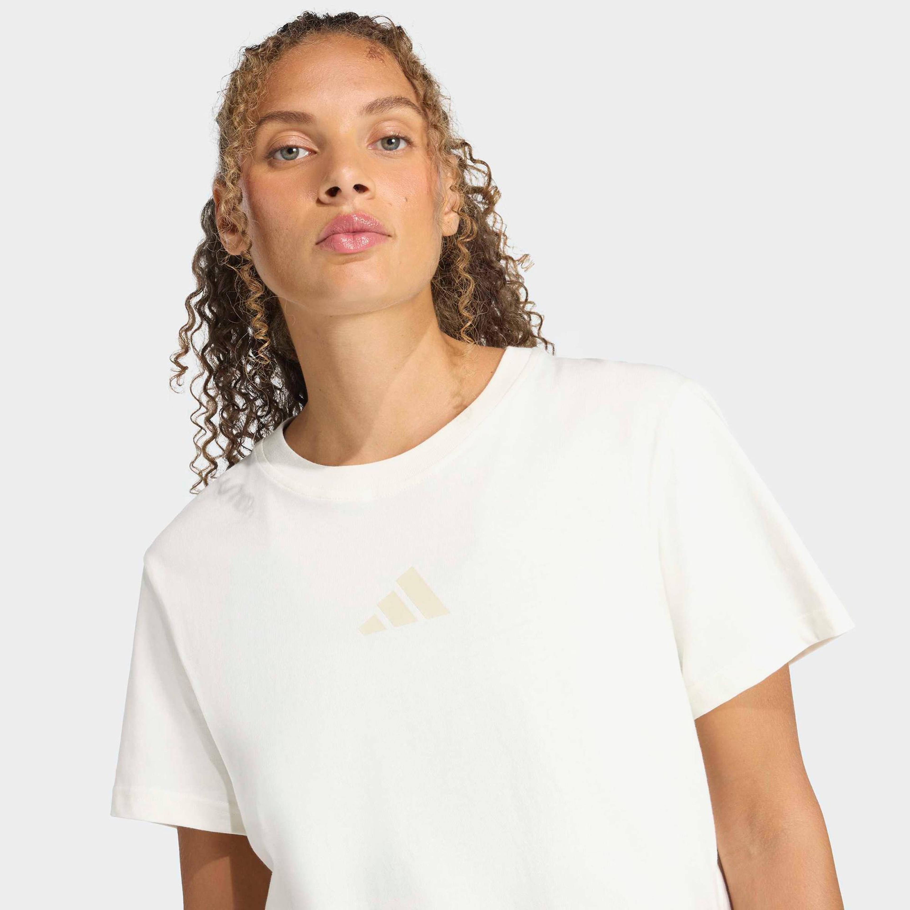 adidas Terrex Multi Meadow Pack Kadın Beyaz Crop T-Shirt