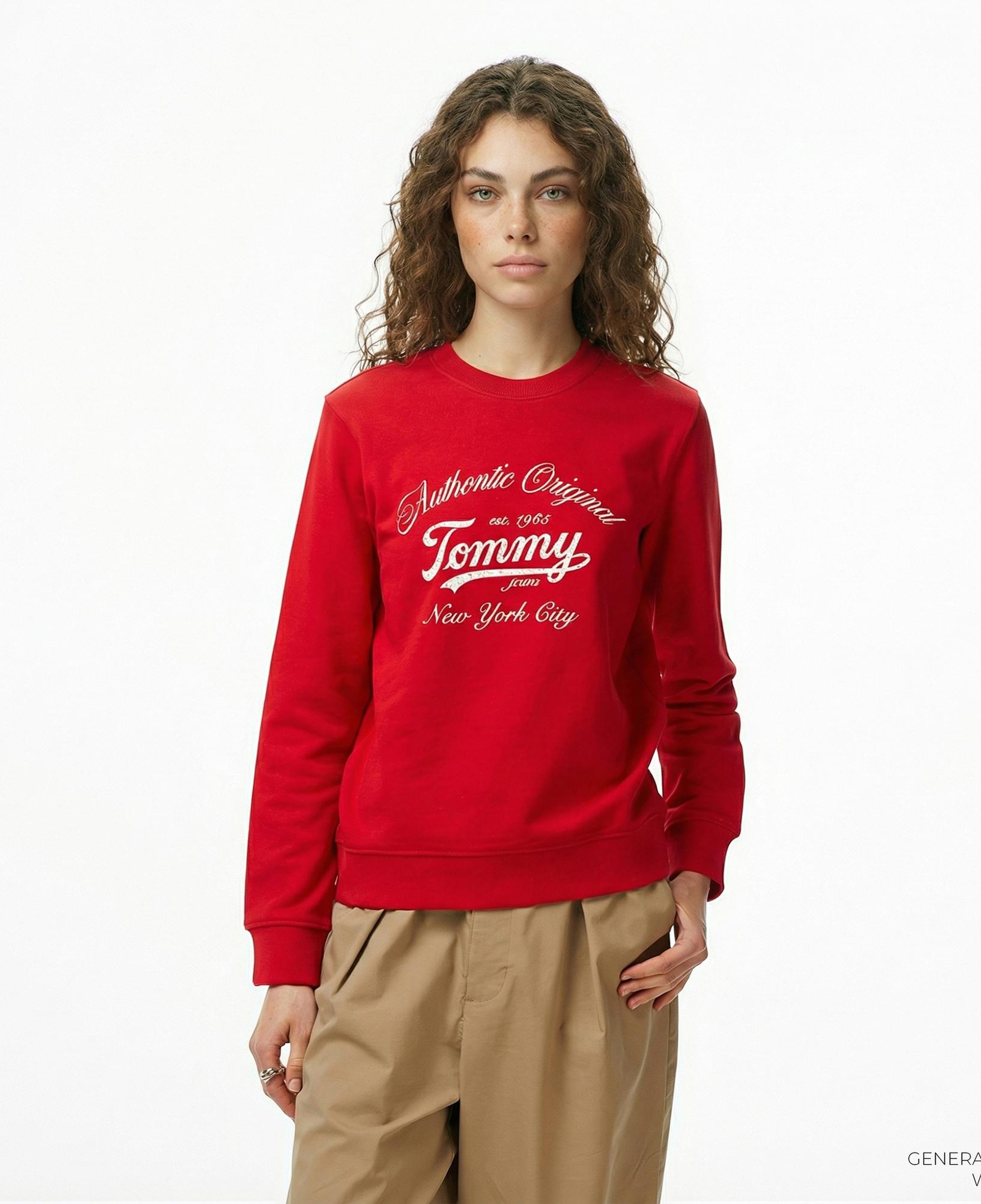 Tommy Jeans Regular Essential Logo Kadın Kırmızı Sweatshirt