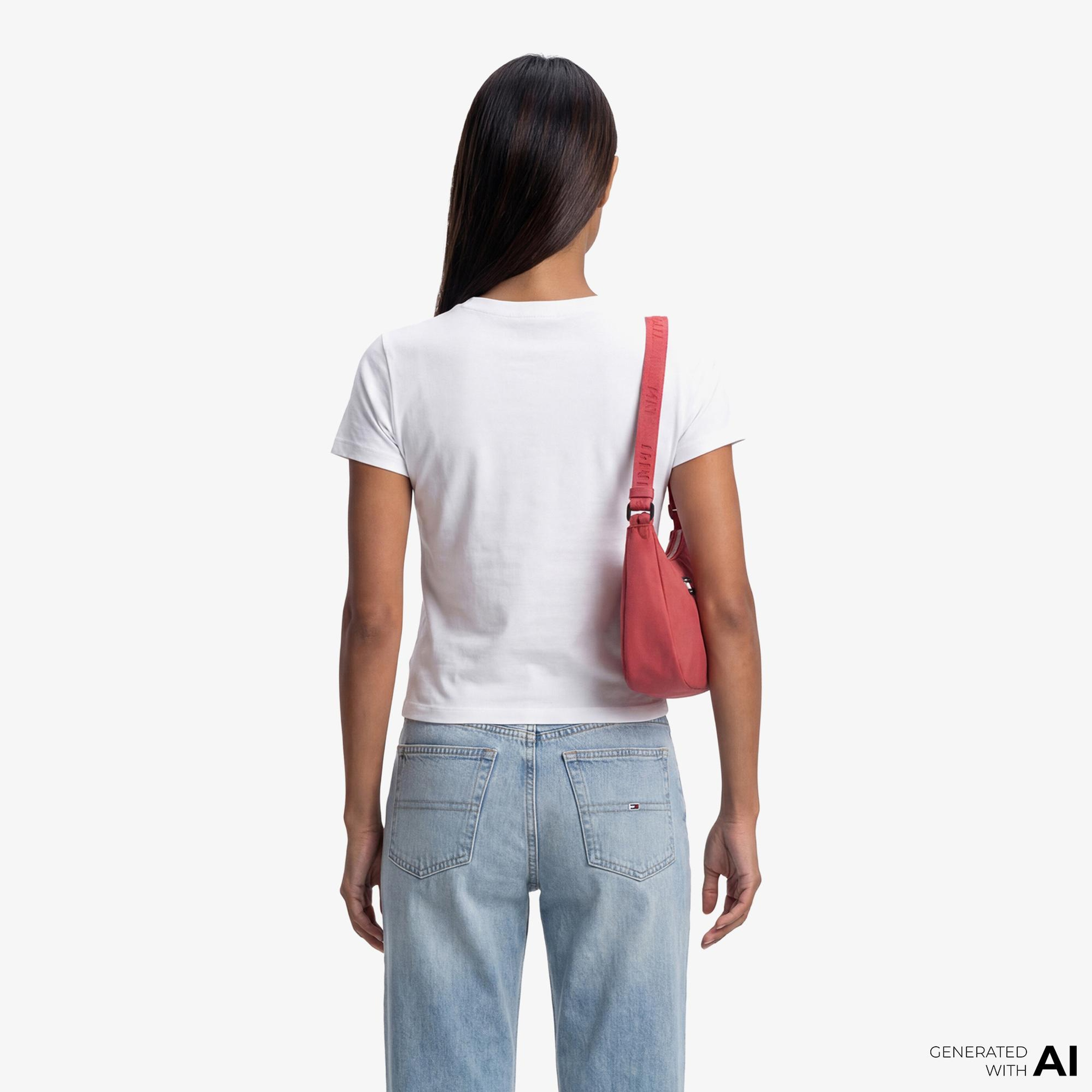 Tommy Hilfiger Linear Kadın Beyaz T-Shirt