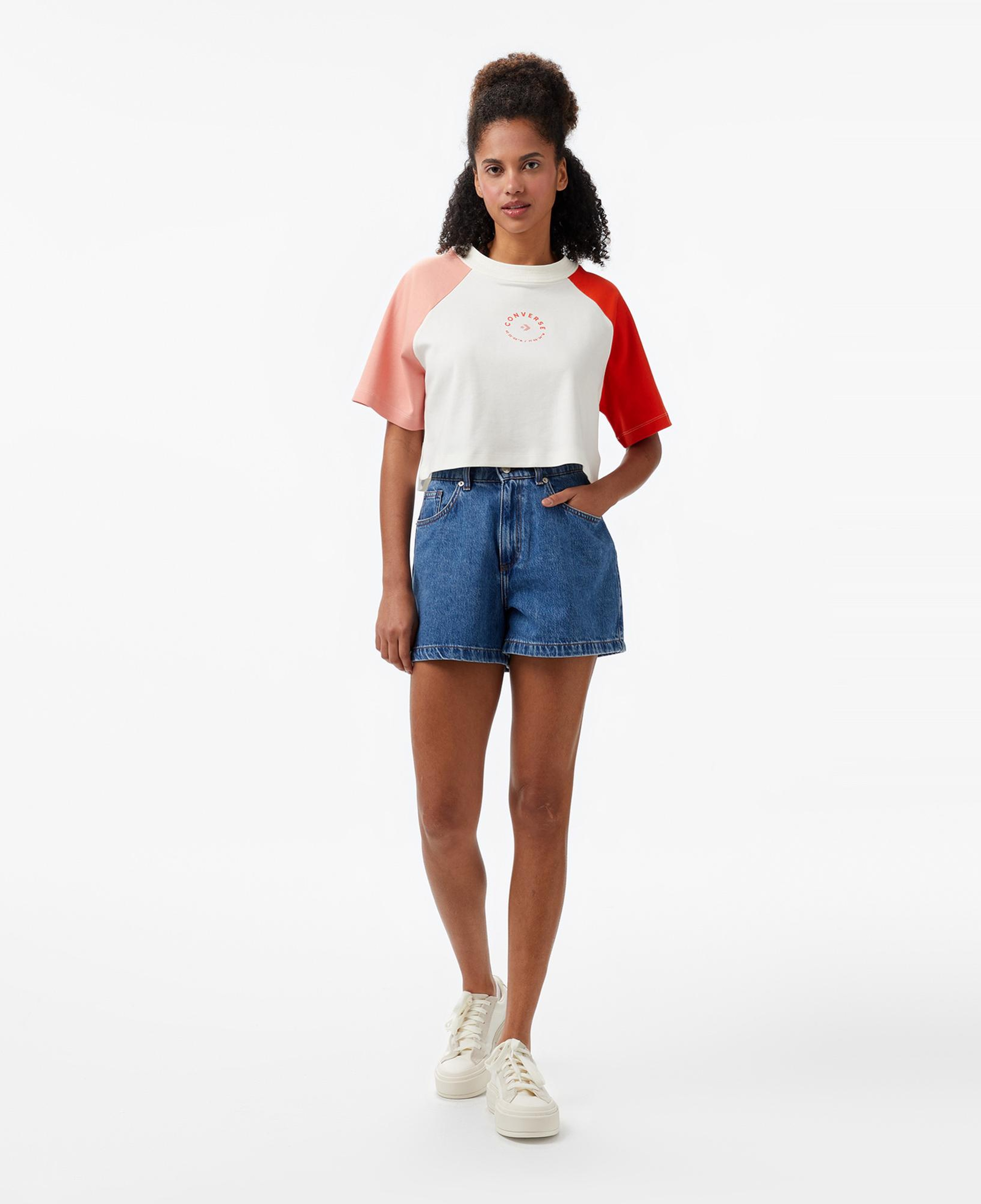 Converse Star Chevron Baskılı Kadın Beyaz T-Shirt