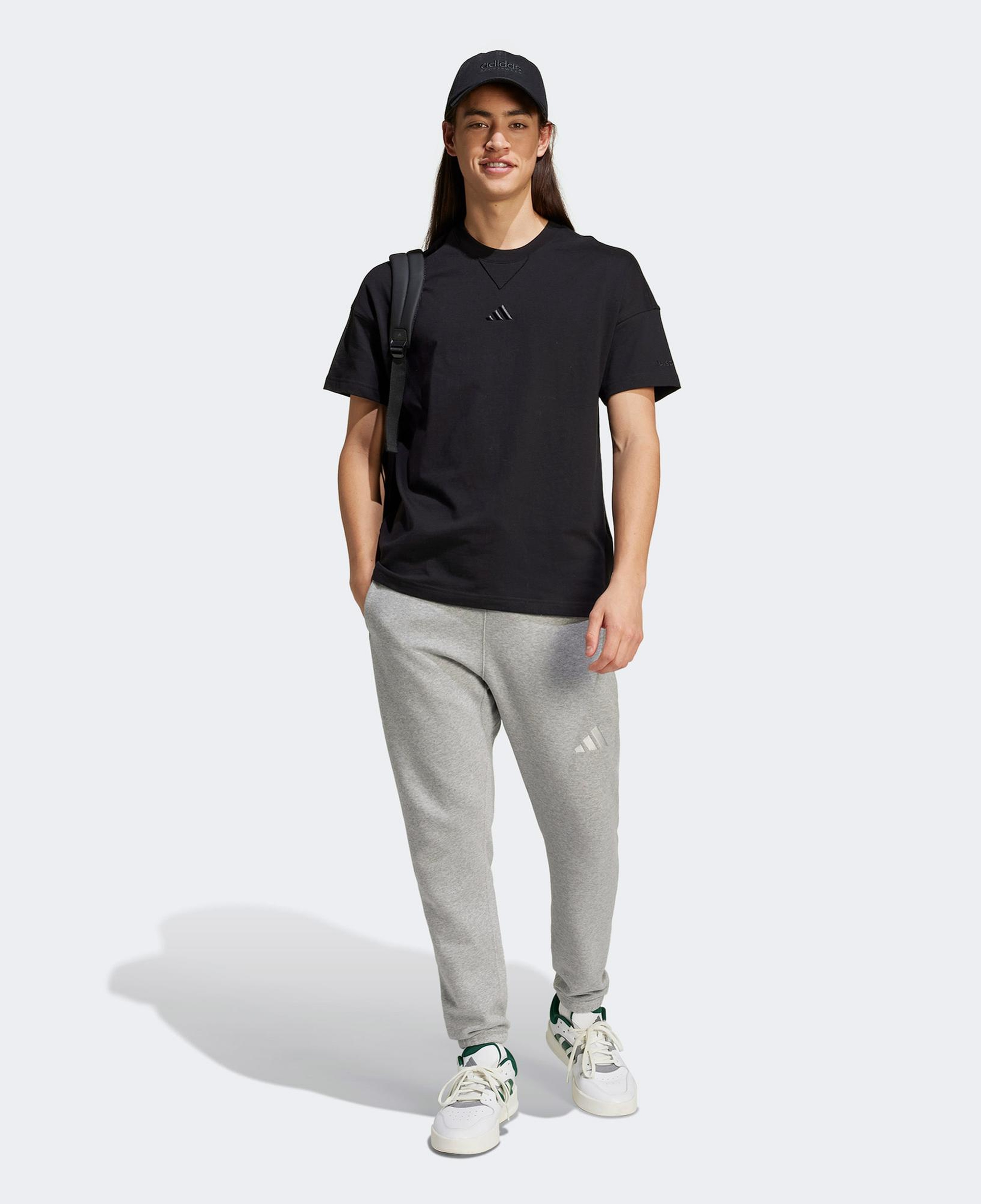 adidas Erkek Siyah T-Shirt