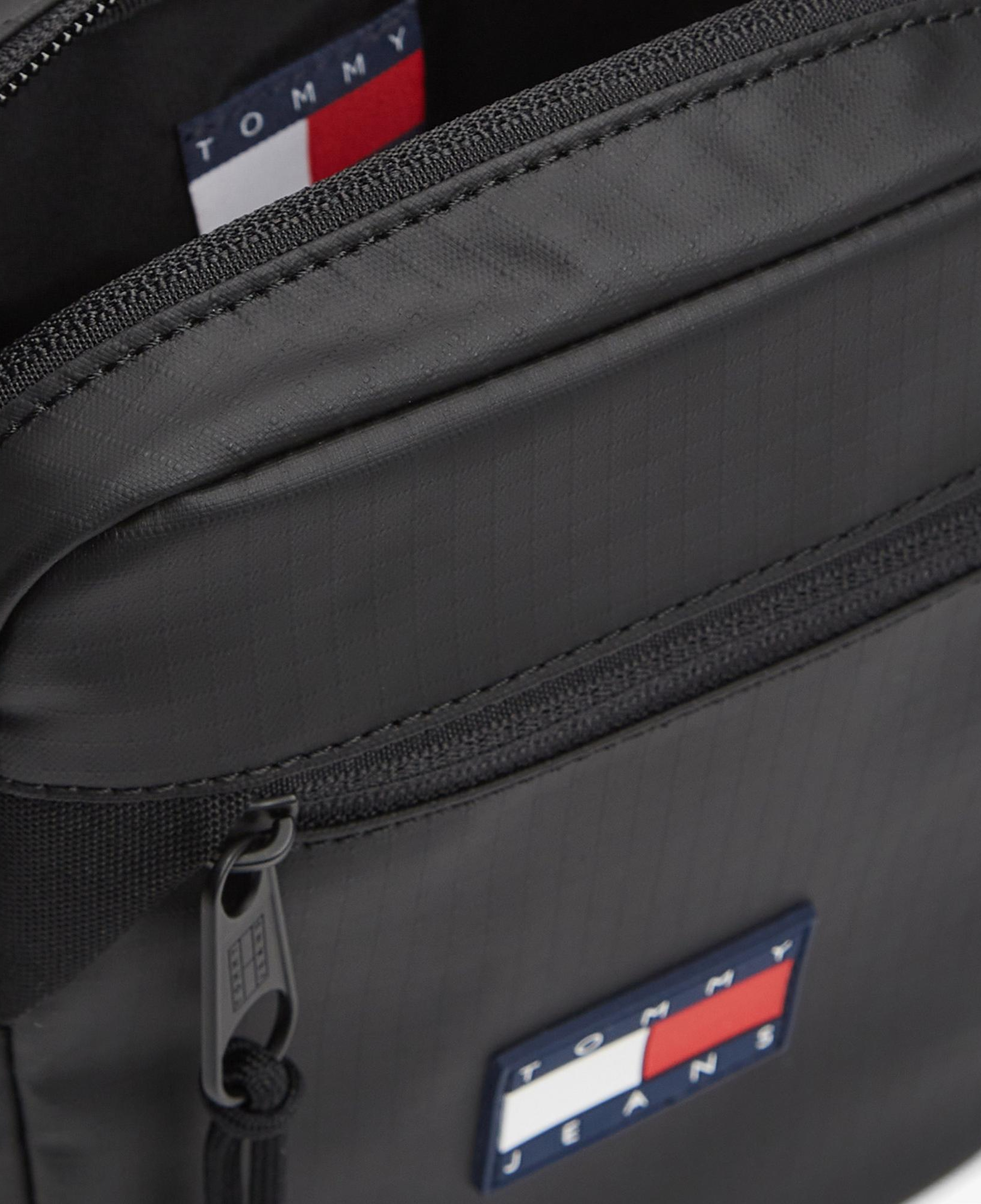 Tommy Hilfiger Daily Tech Erkek Siyah Çapraz Çanta