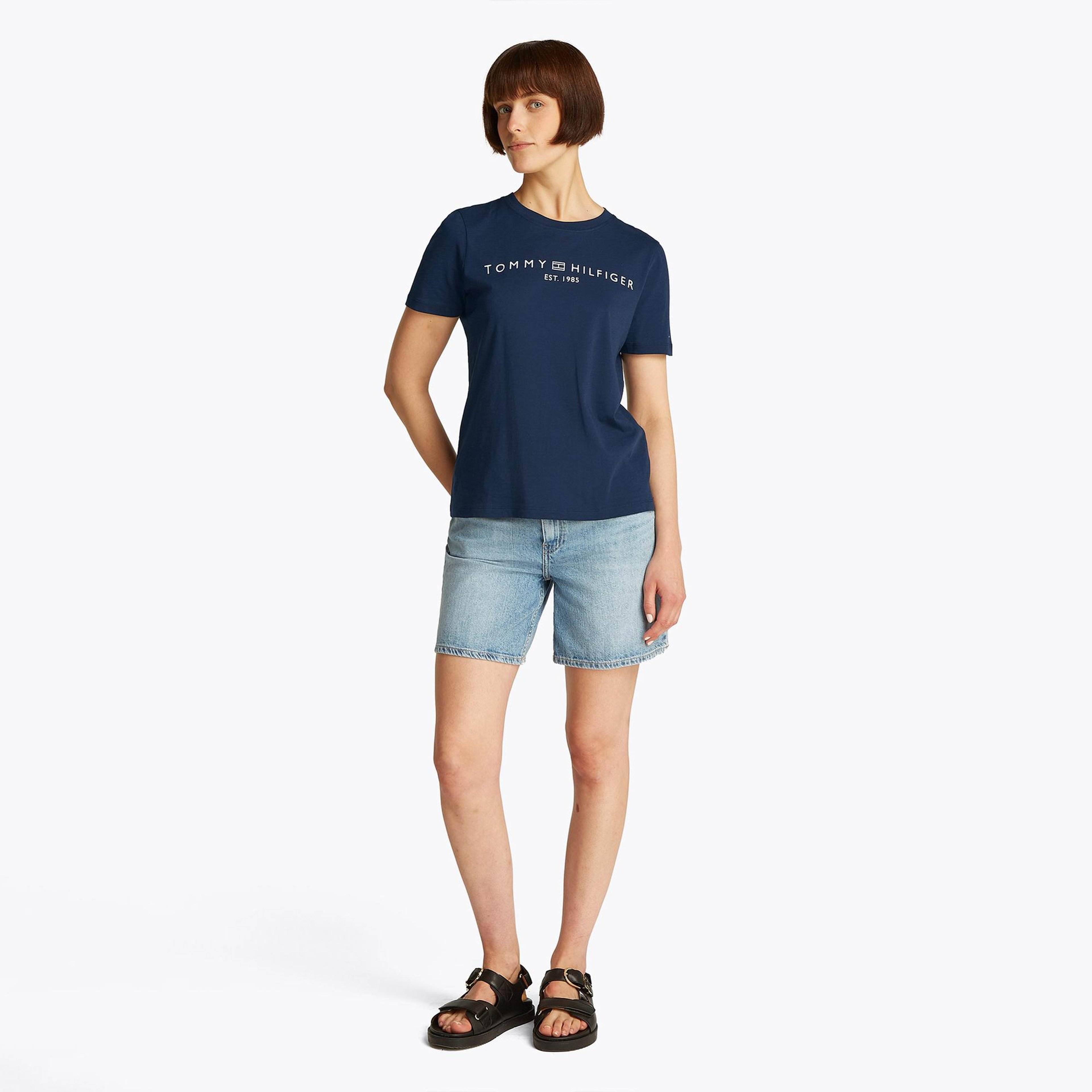 Tommy Hilfiger Corp Logo Kadın Lacivert Crop T-Shirt