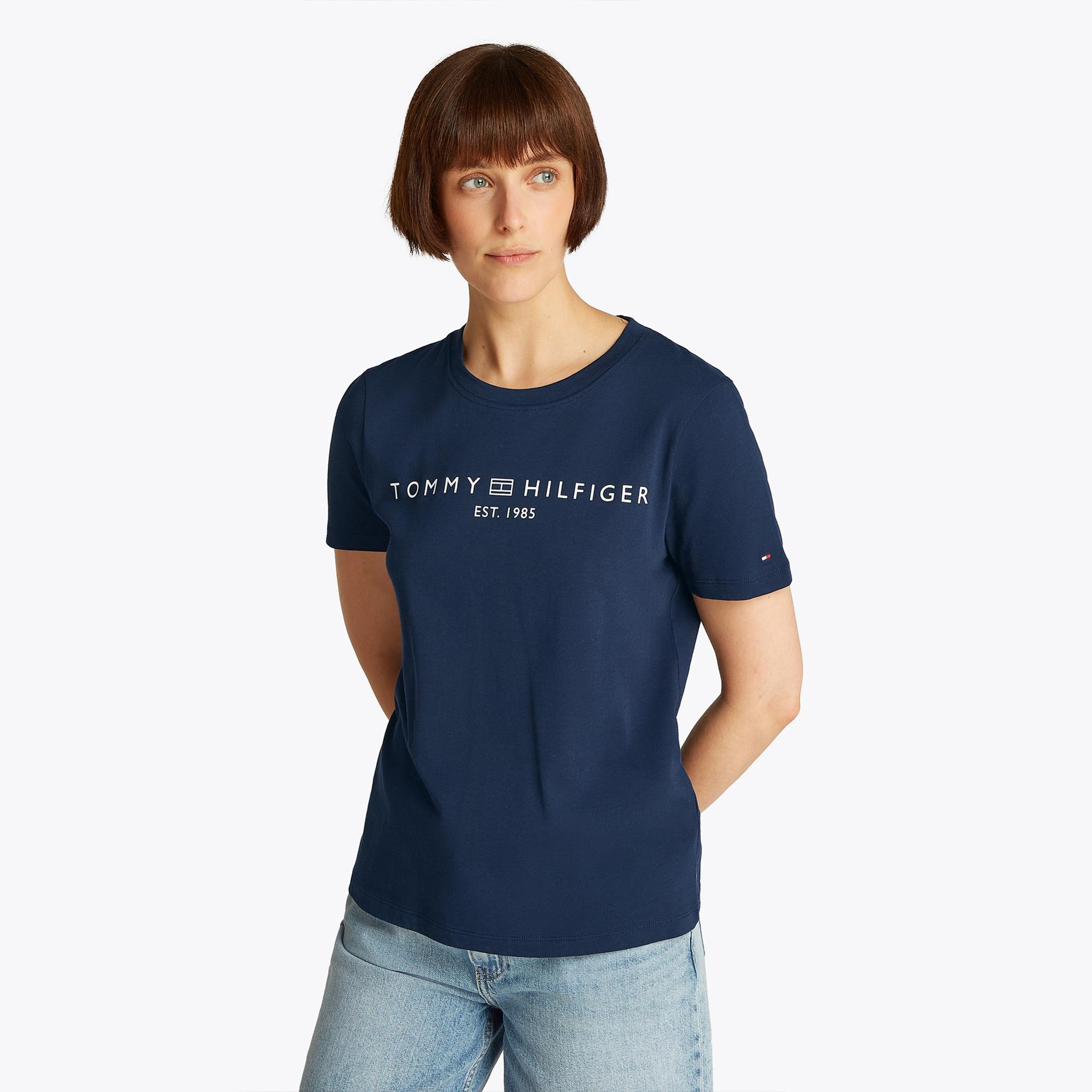 Tommy Hilfiger Corp Logo Kadın Lacivert Crop T-Shirt