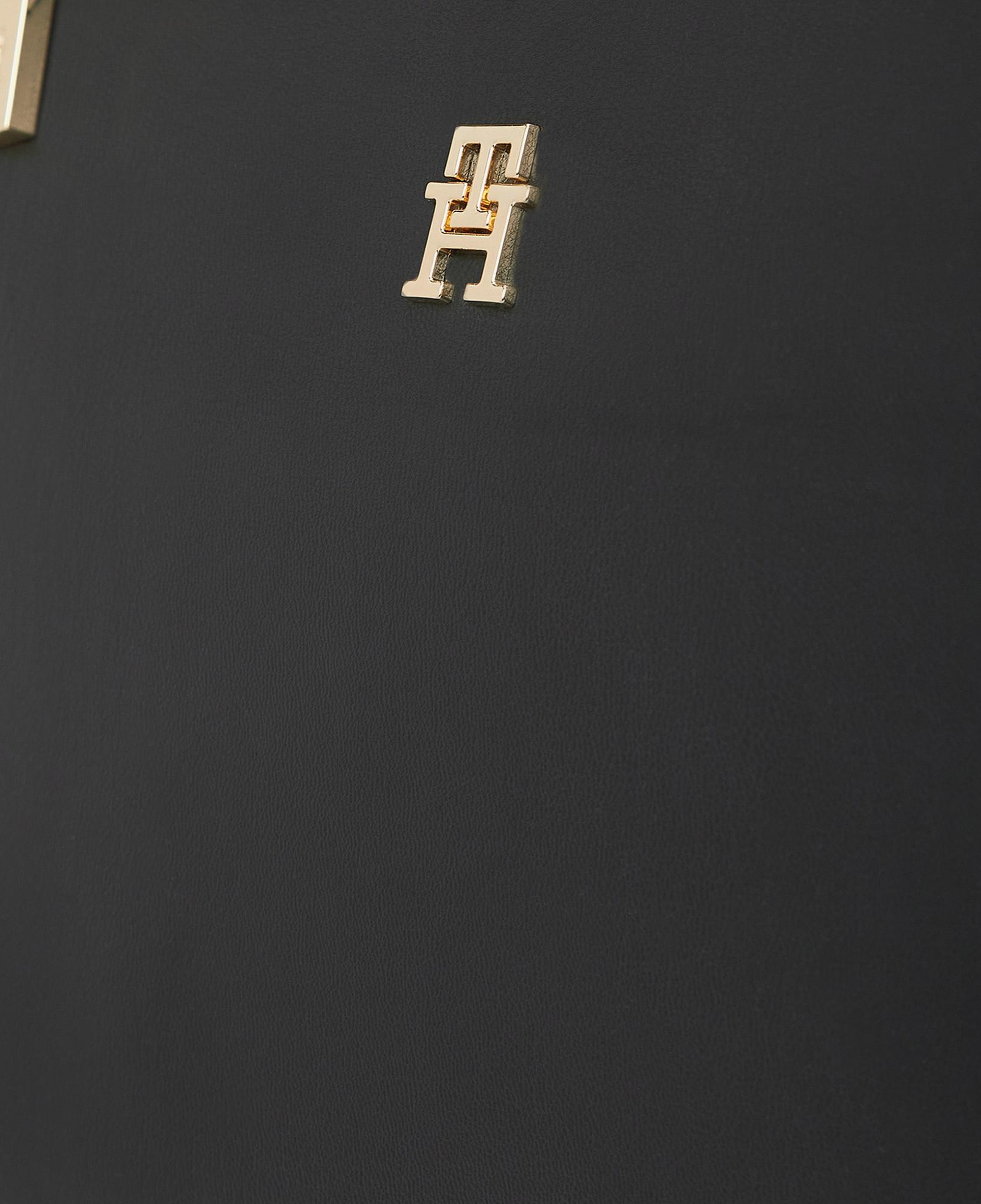 Tommy Hilfiger Glam Kadın Siyah Çapraz Çanta