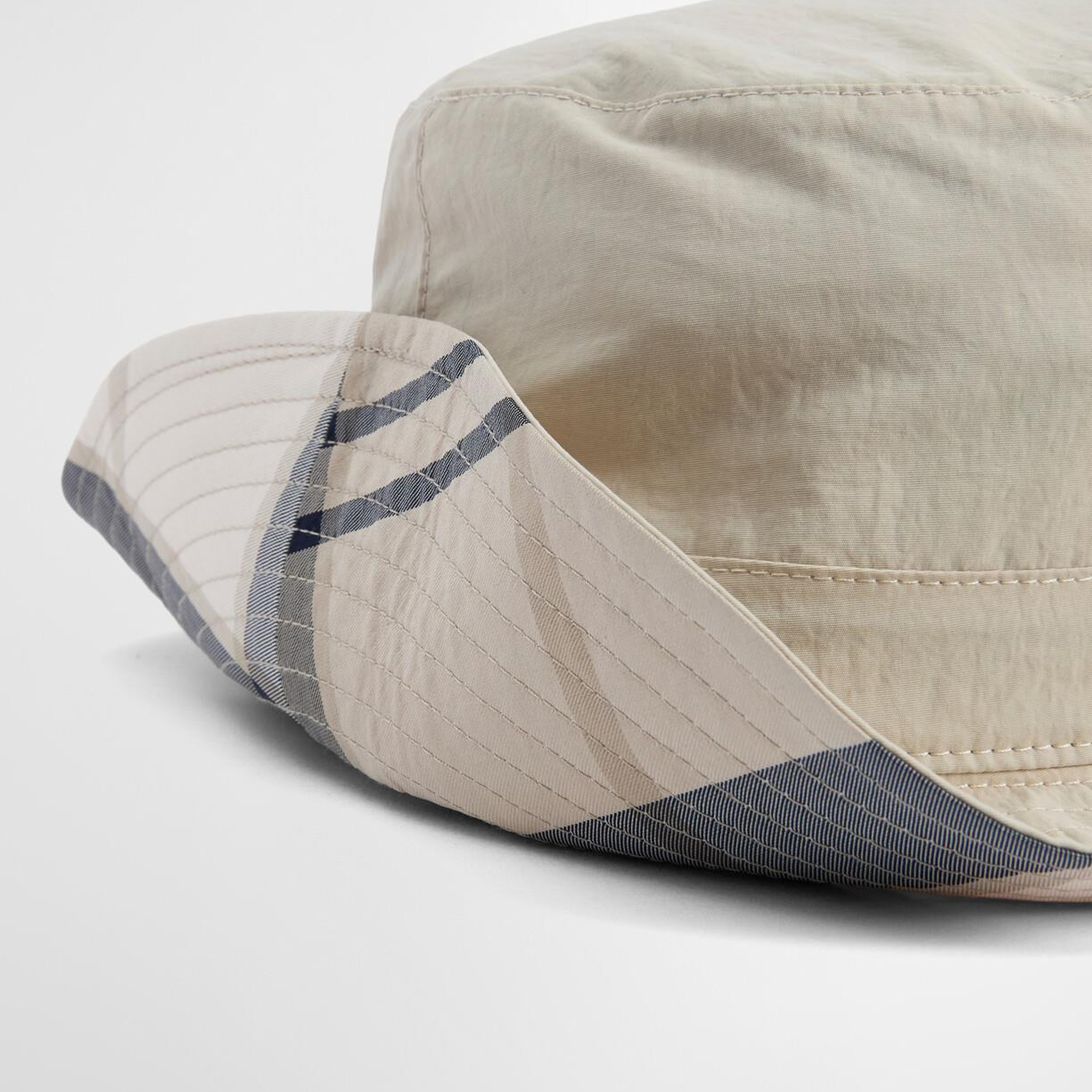 Barbour Darla Showerproof Bucket Şapka