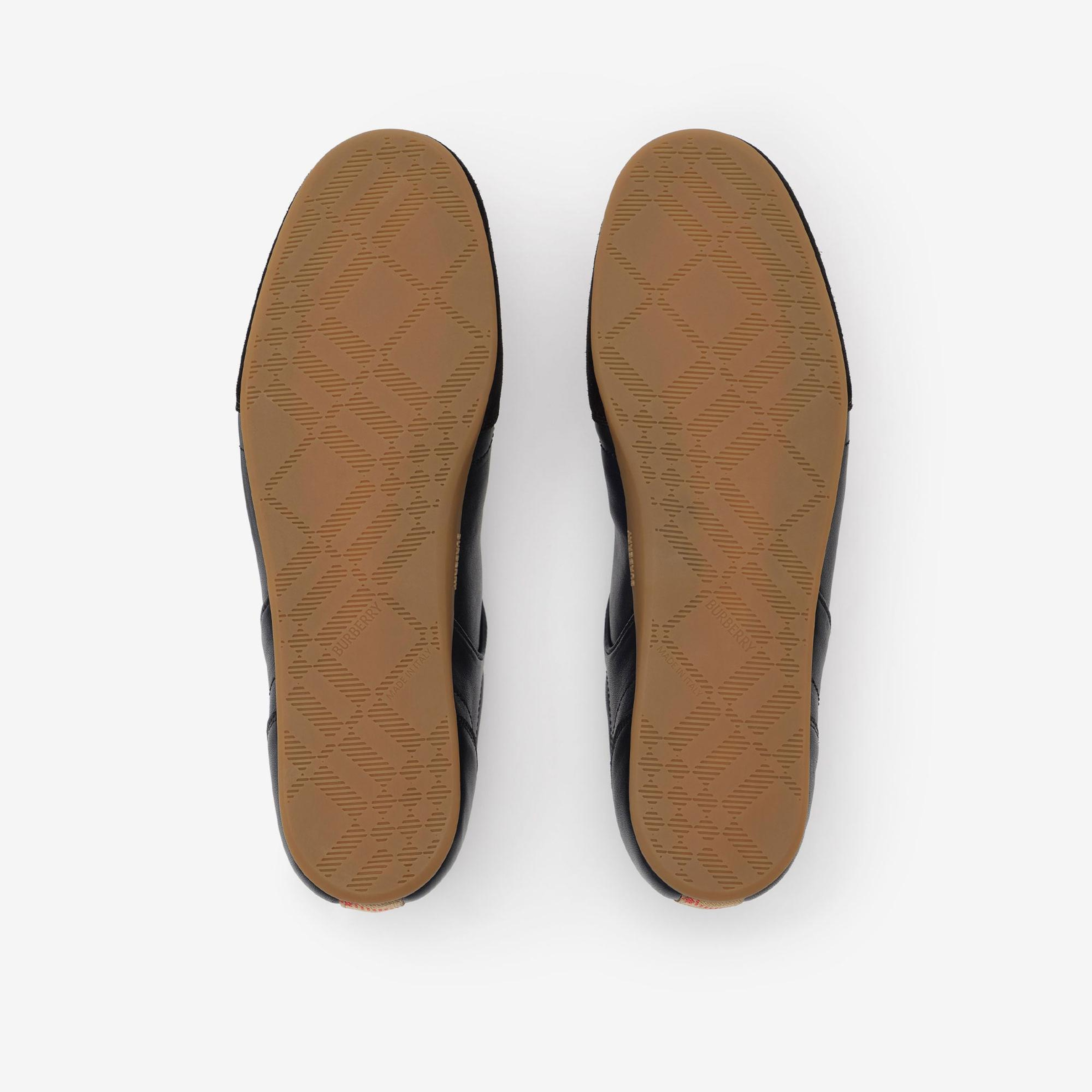 Burberry Leather Knight Runner Erkek Siyah Sneaker