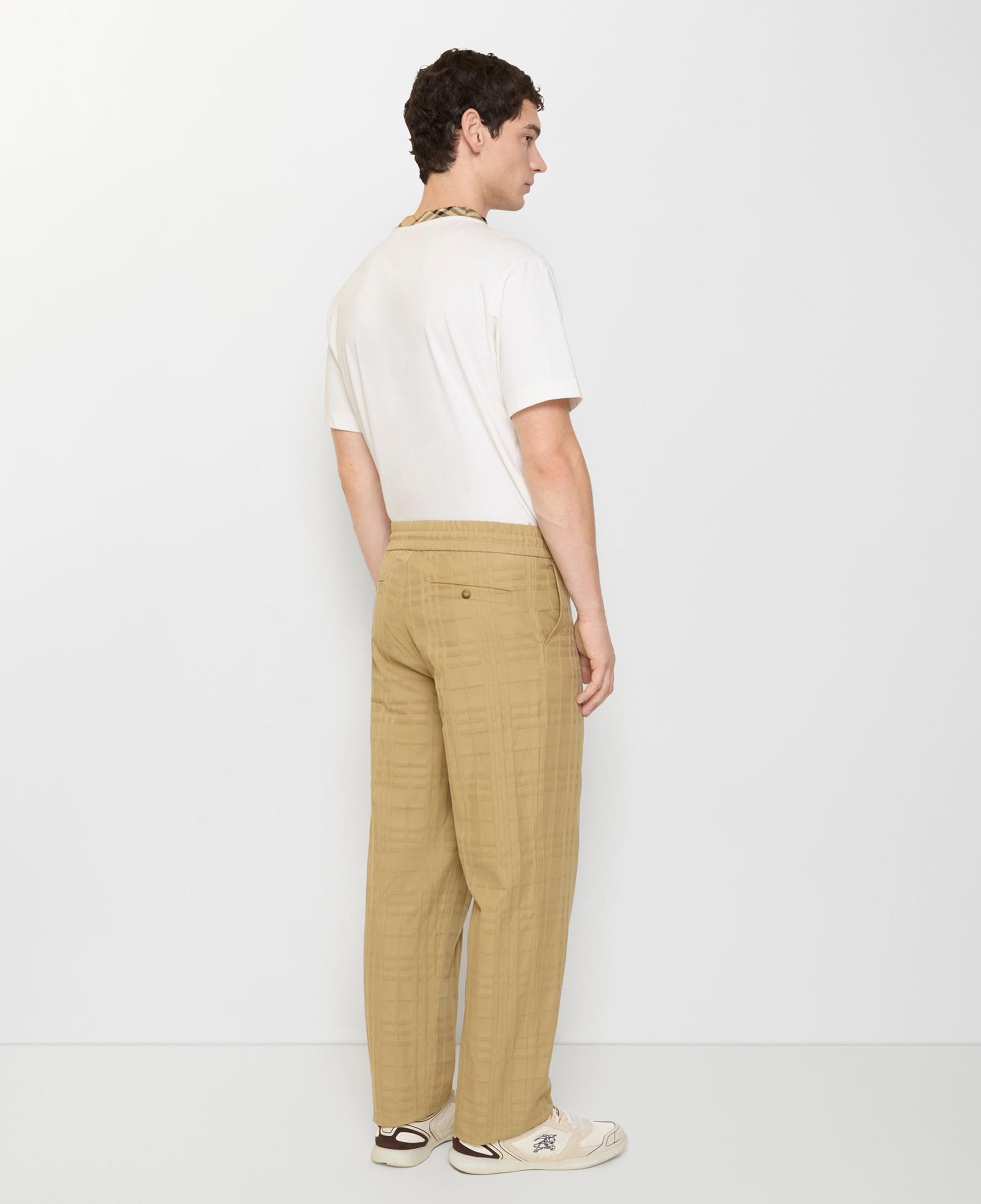 Burberry Textured Check Cotton Erkek Kahverengi Pantolon