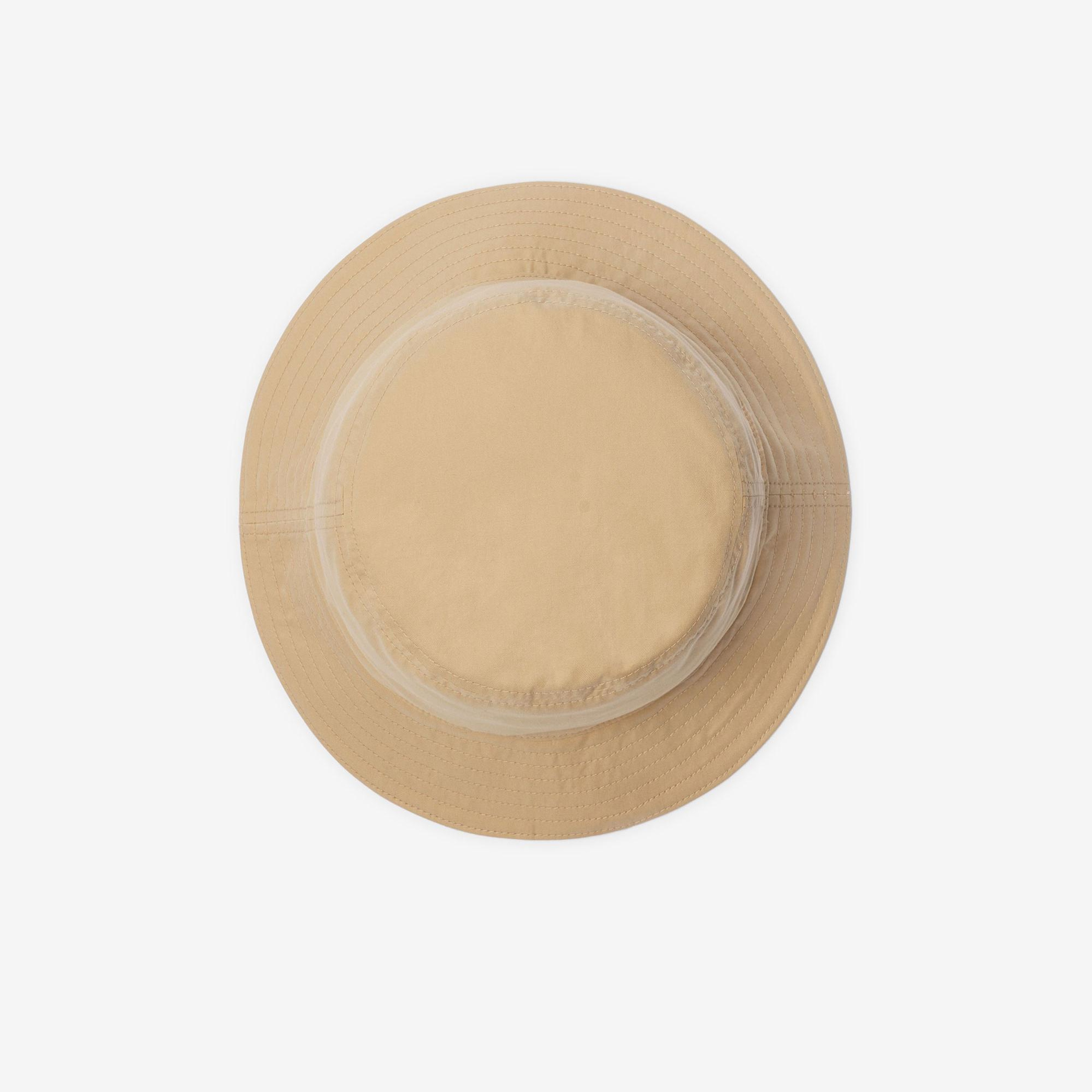 Burberry Reversible Gabardine Bucket Erkek Krem Şapka
