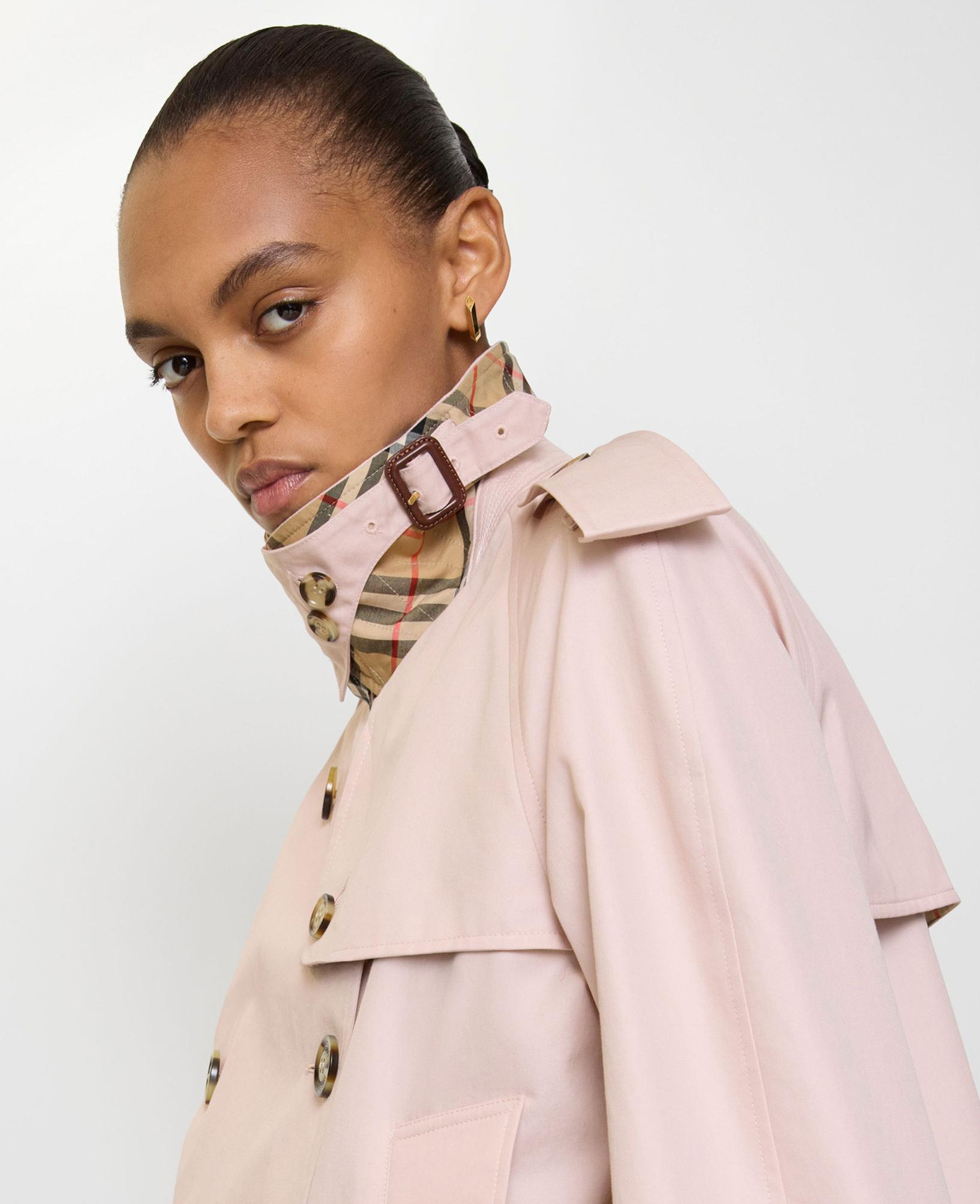 Burberry Cropped Tropical Gabardine Mayfair Kadın Pembe Pardesü