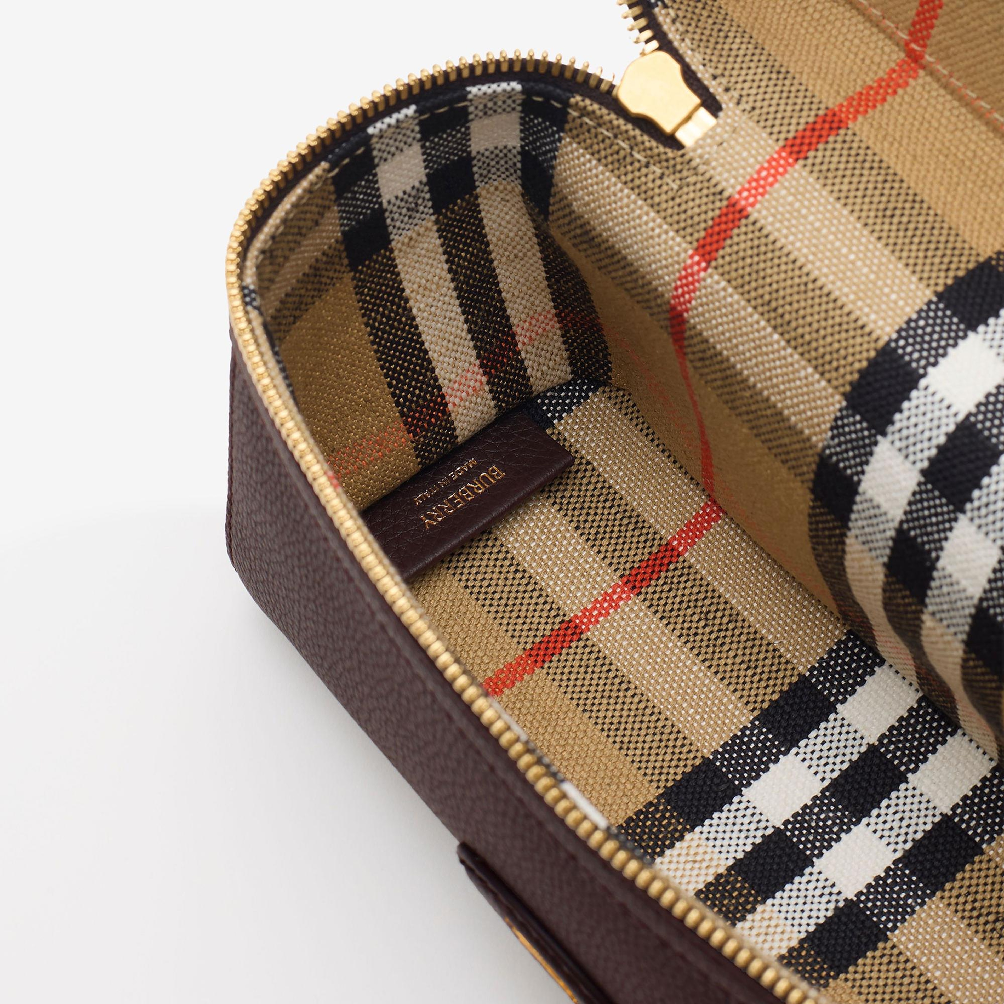 Burberry Bloomsbury Vanity Kadın Kahverengi El Çantası