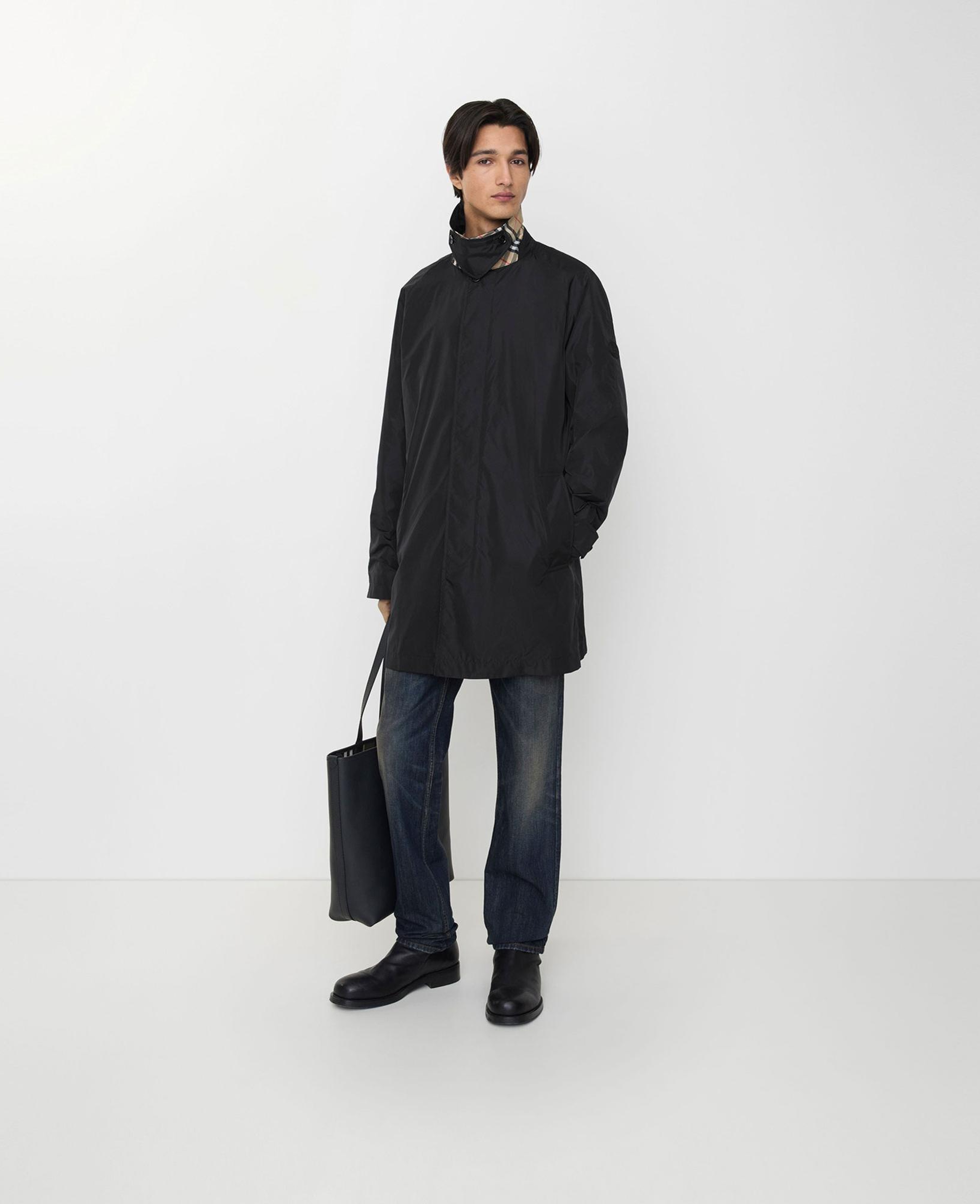 Burberry Nylon Ridgewood Car Erkek Siyah Pardesü