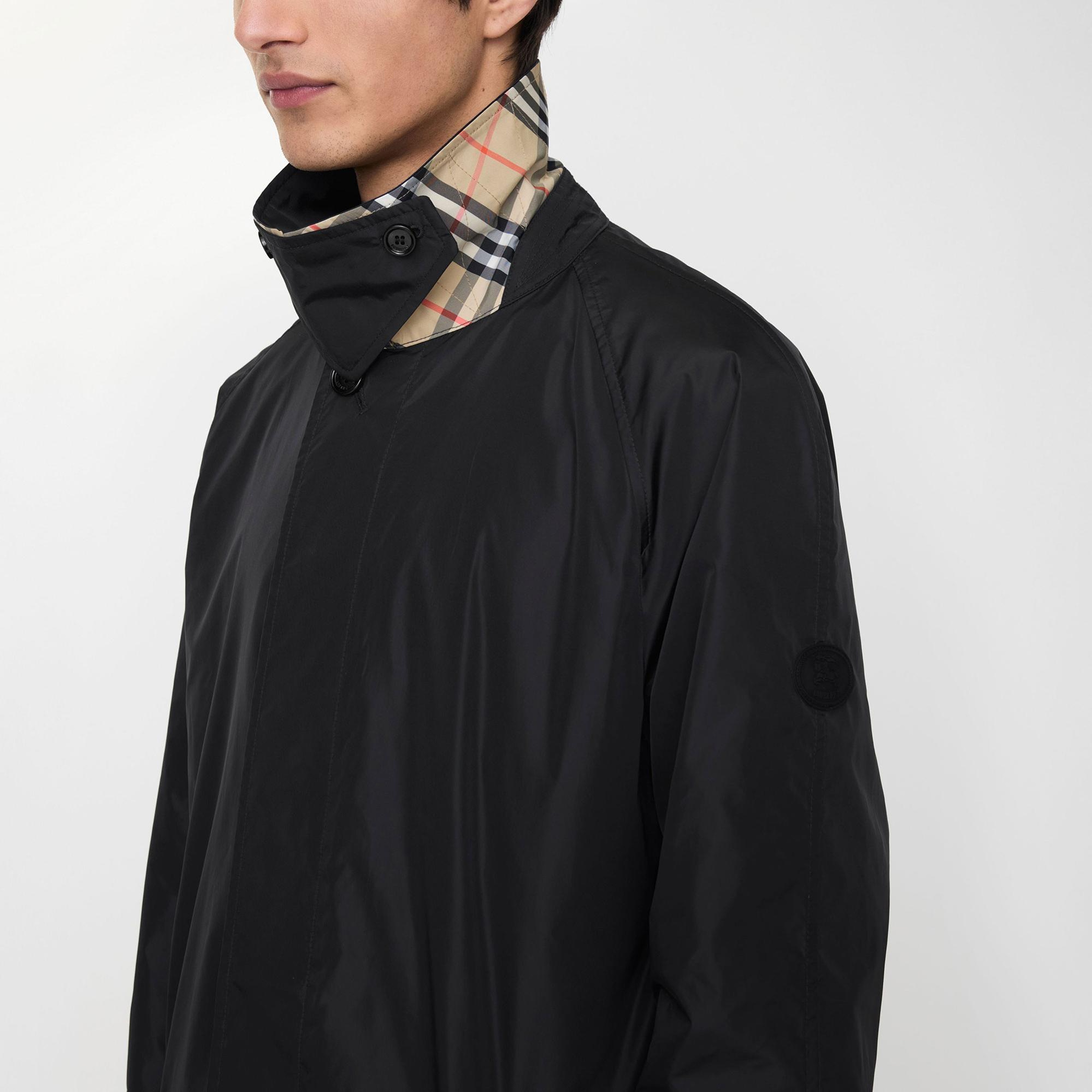 Burberry Nylon Ridgewood Car Erkek Siyah Pardesü