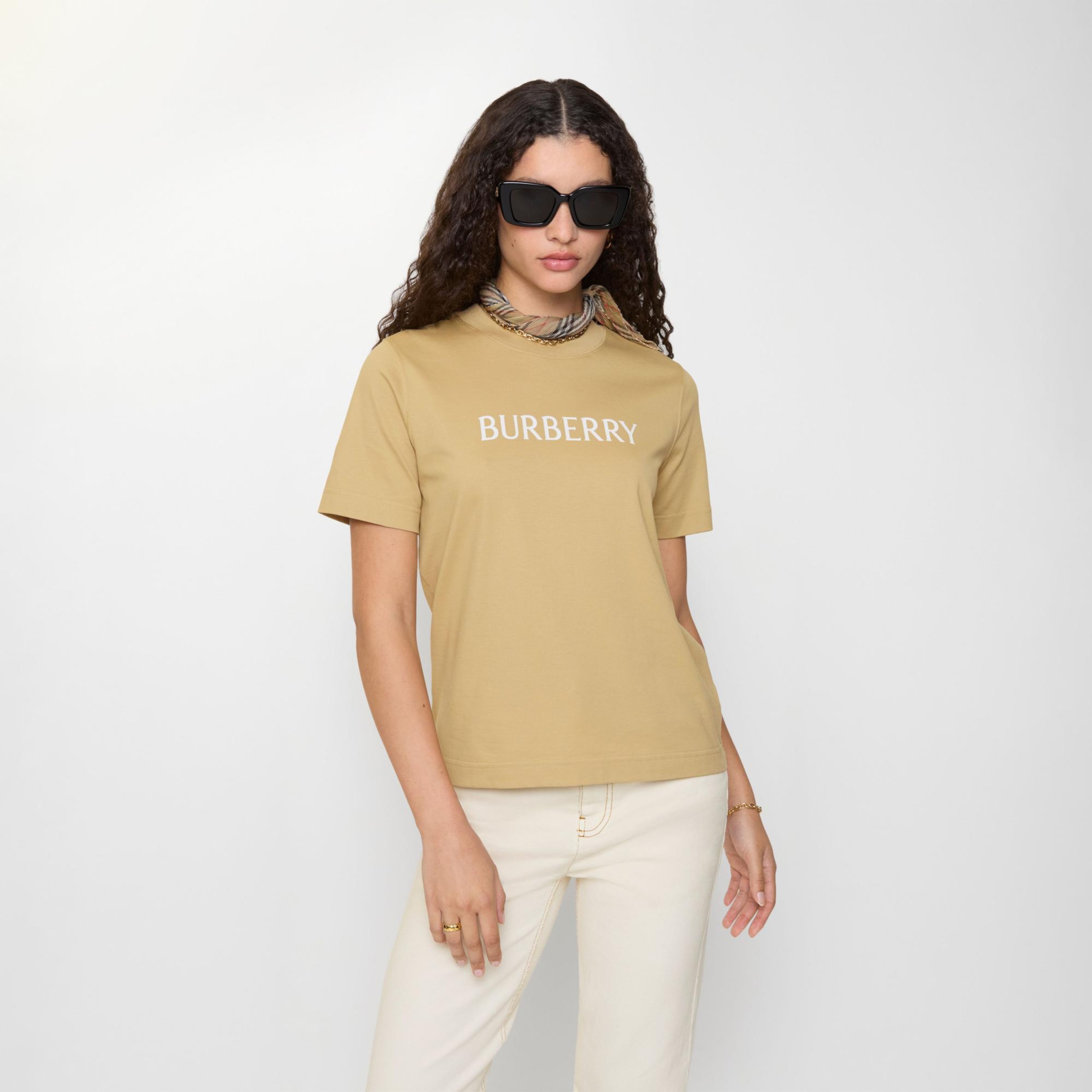 Burberry Logo Cotton Kadın Bej T-Shirt