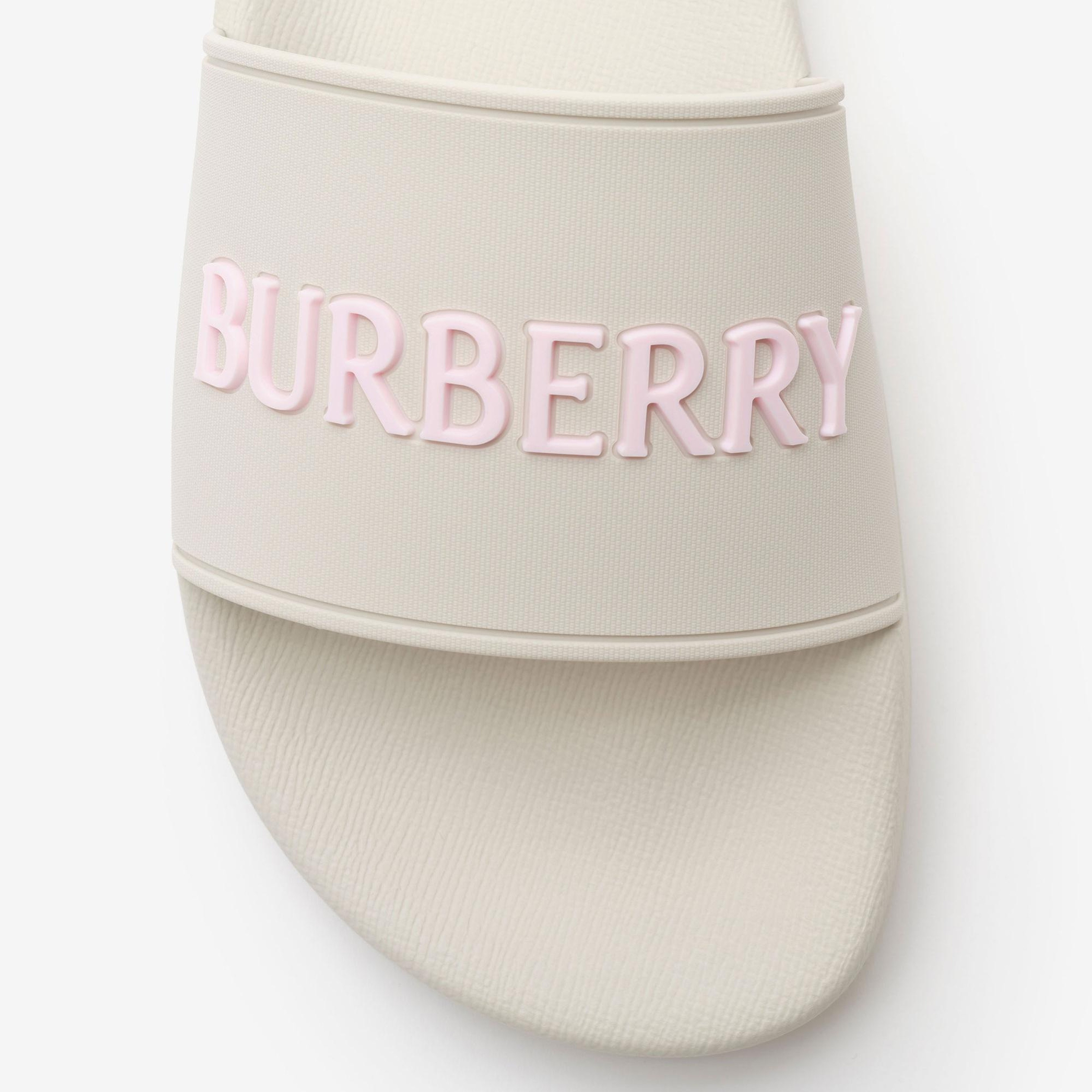 Burberry Logo Kadın Krem Terlik