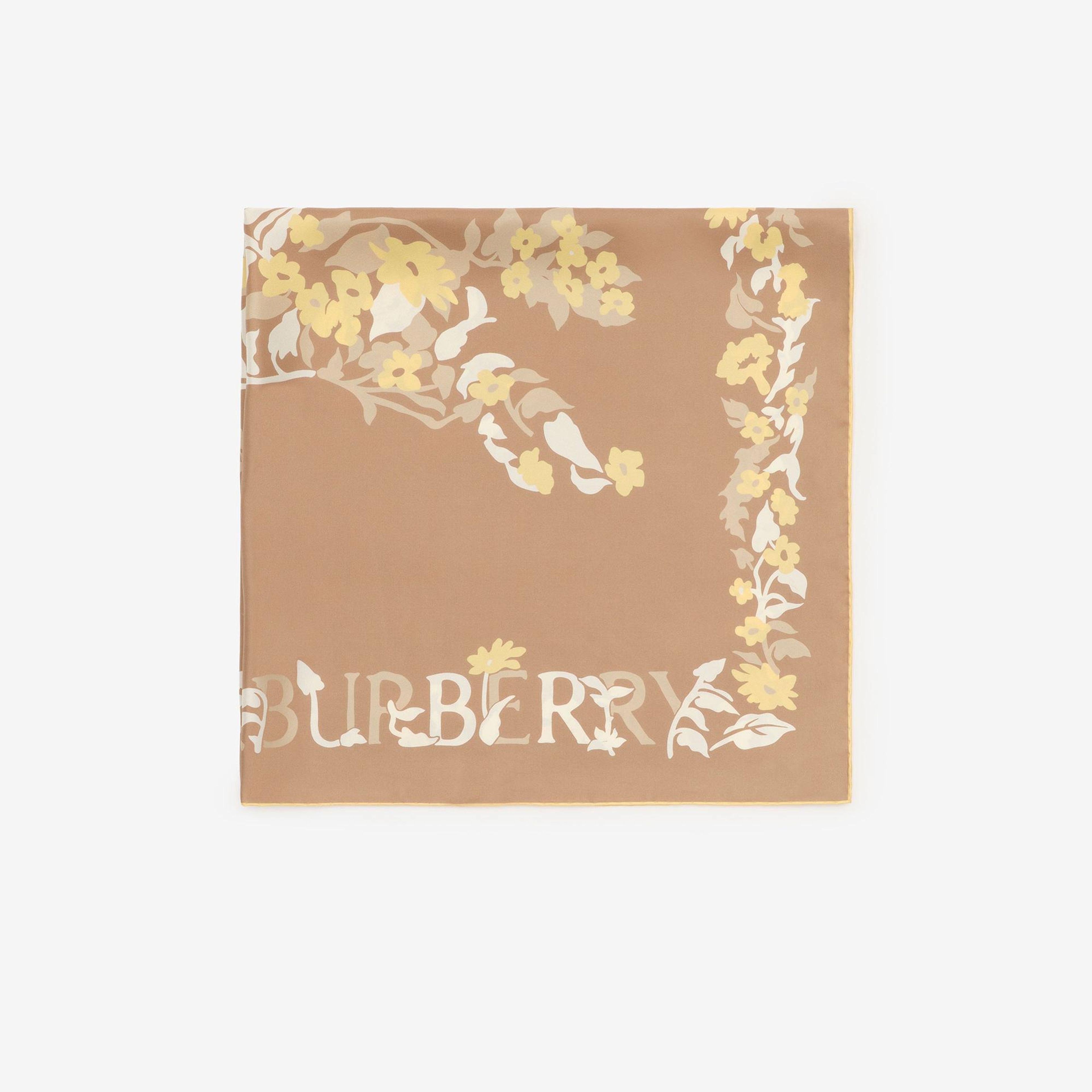 Burberry Floral Ekd Silk Kadın Bej Eşarp